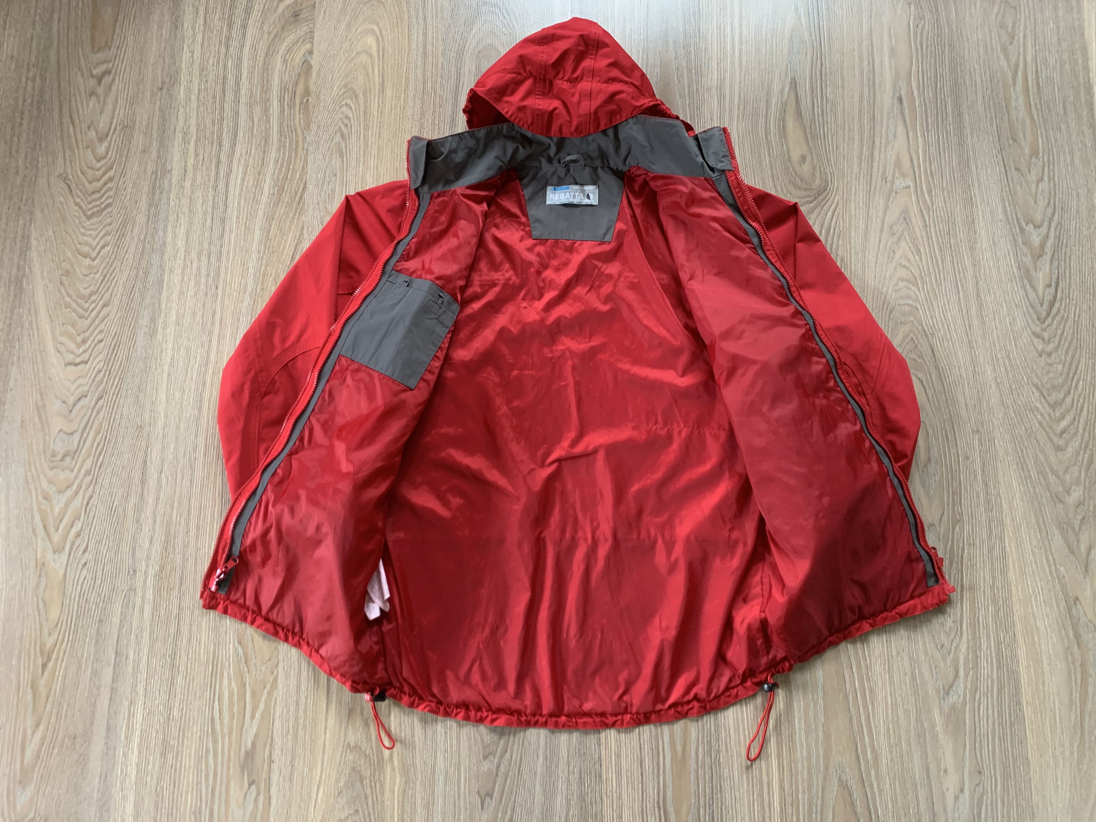 Other Vintage Regatta Outdoor Waterproof Unisex Trekking Jacket Size US S / EU 44-46 / 1 - 4 Thumbnail