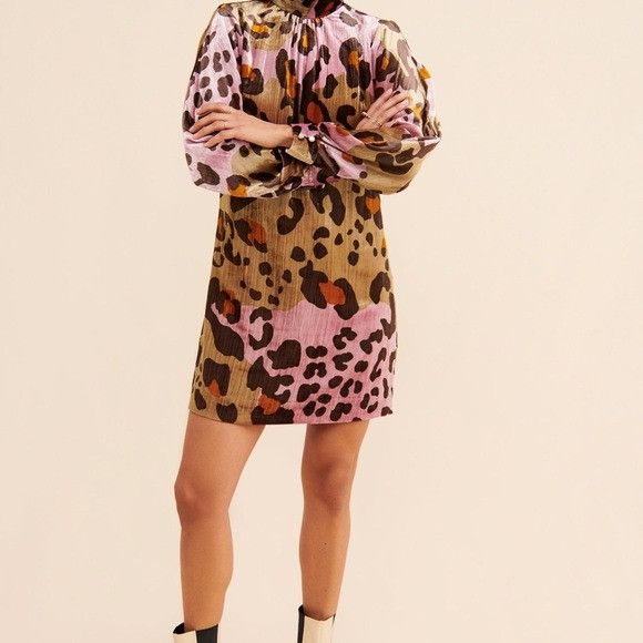 Anthropologie Anthropologie Eleanor Velvet Pink and Brown Animal Print Shi Size S / US 4 / IT 40 - 3 Thumbnail