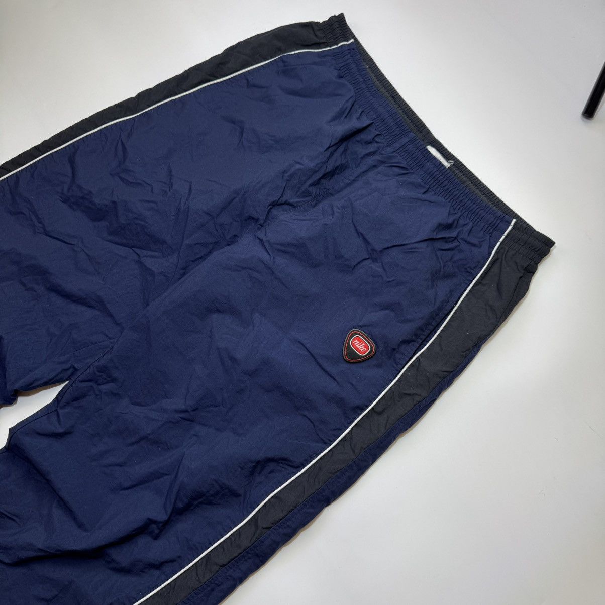 Nike Vintage Baggy Nylon Nike Pants Blue Y2K Size US 35 - 2 Thumbnail