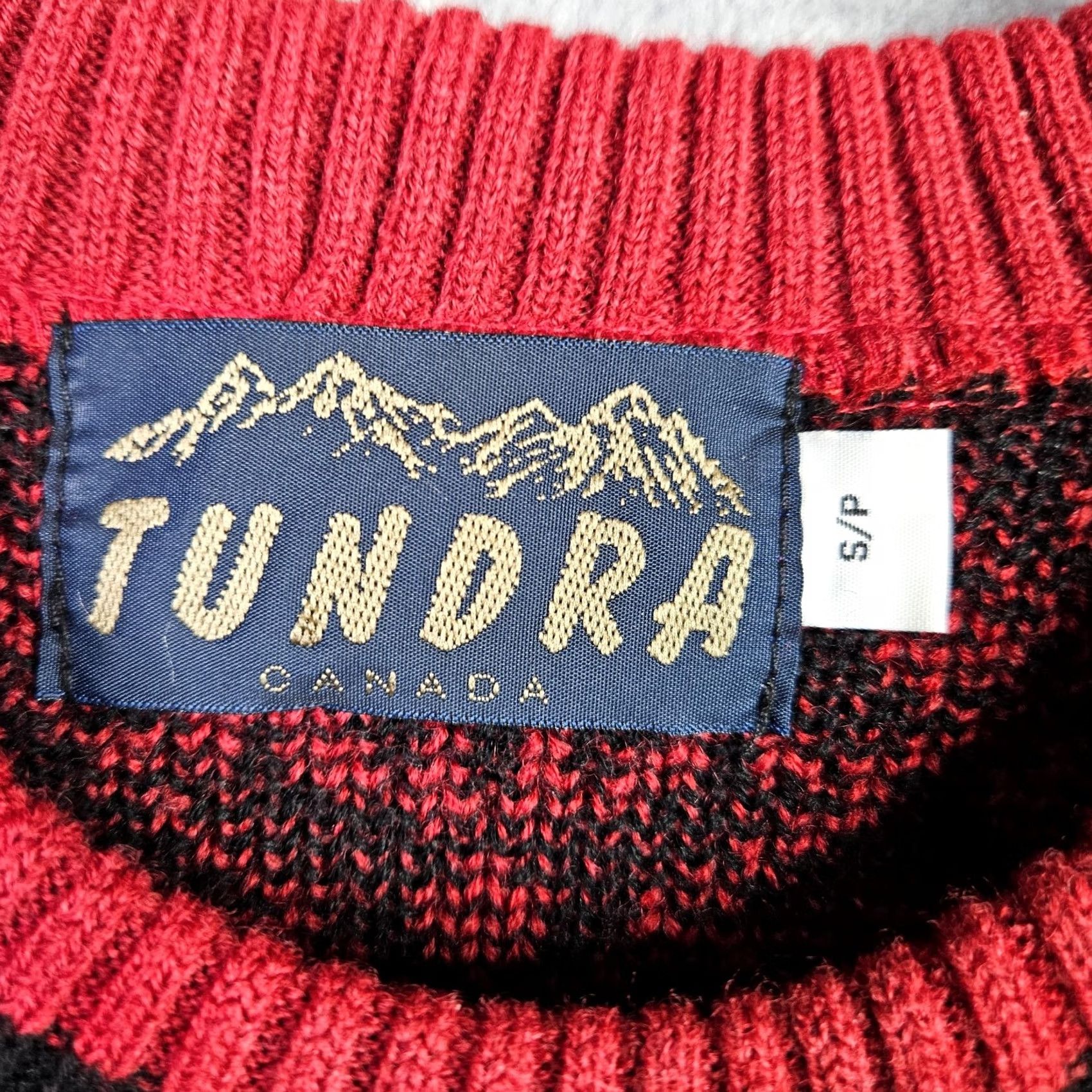 Vintage VINTAGE Tundra Sweater Unisex Adult Red Black Nordic Knit Size S/P Pullover Knit Wool Acrylic Crew Neck Men Red Nordic Size US S / EU 44-46 / 1 - 4 Thumbnail