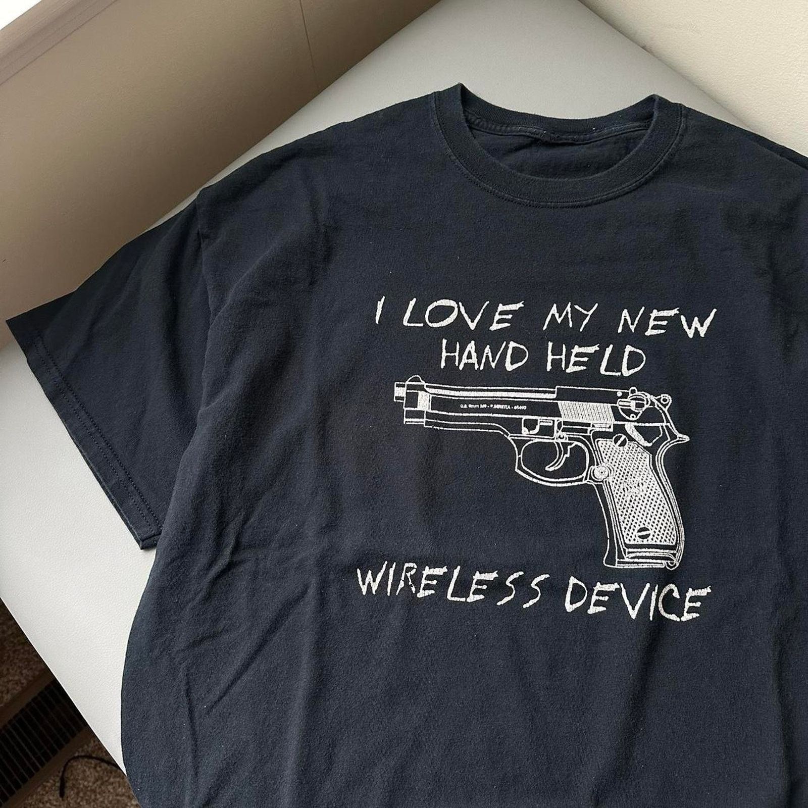 Vintage Vintage 90s Gun Handheld Device Adult Faded Black Shirt Size US XL / EU 56 / 4 - 2 Thumbnail