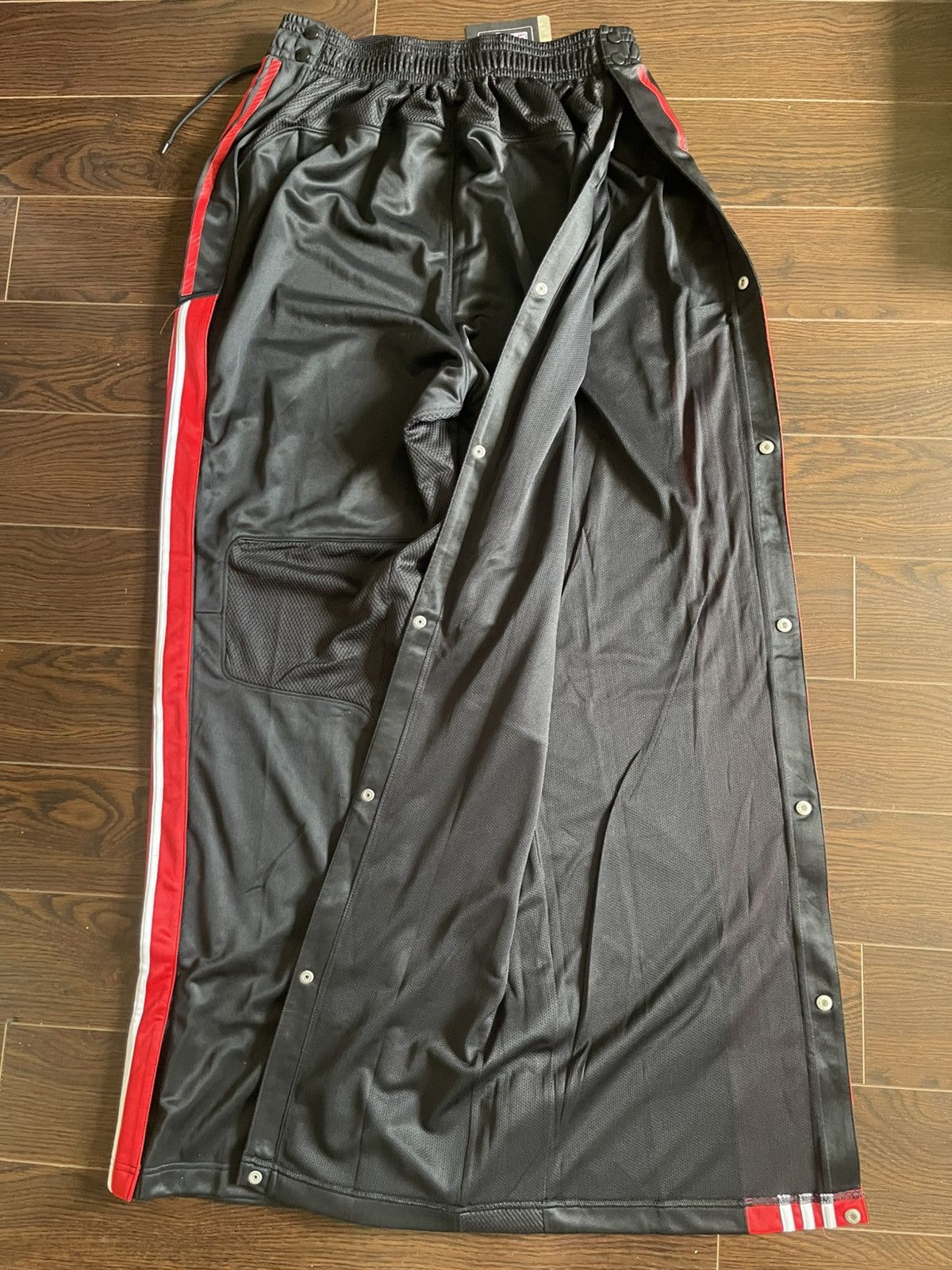 Adidas Adidas X NBA Raptors Track Pants Size US 30 / EU 46 - 16 Thumbnail
