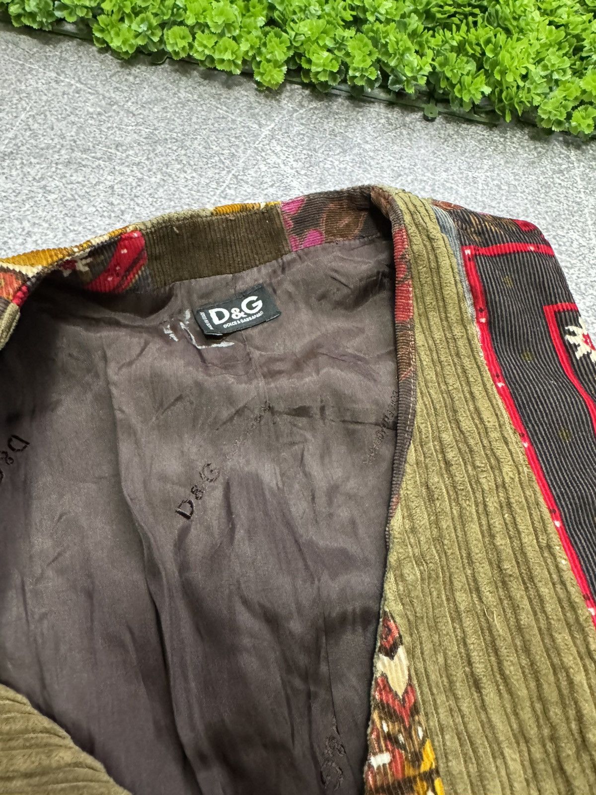 Dolce & Gabbana Vintage 1990s Dolce & Gabbana Velvet Patchwork Vest Boro Size S / US 4 / IT 40 - 9 Thumbnail