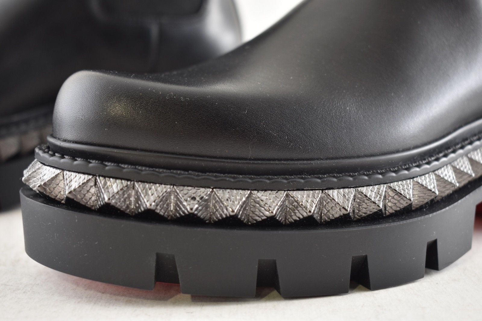 Christian Louboutin St Emilia Pyraclou Flat Black Calf Chelsea Lug Ankle Boot 37 Size US 7 / IT 37 - 13 Thumbnail
