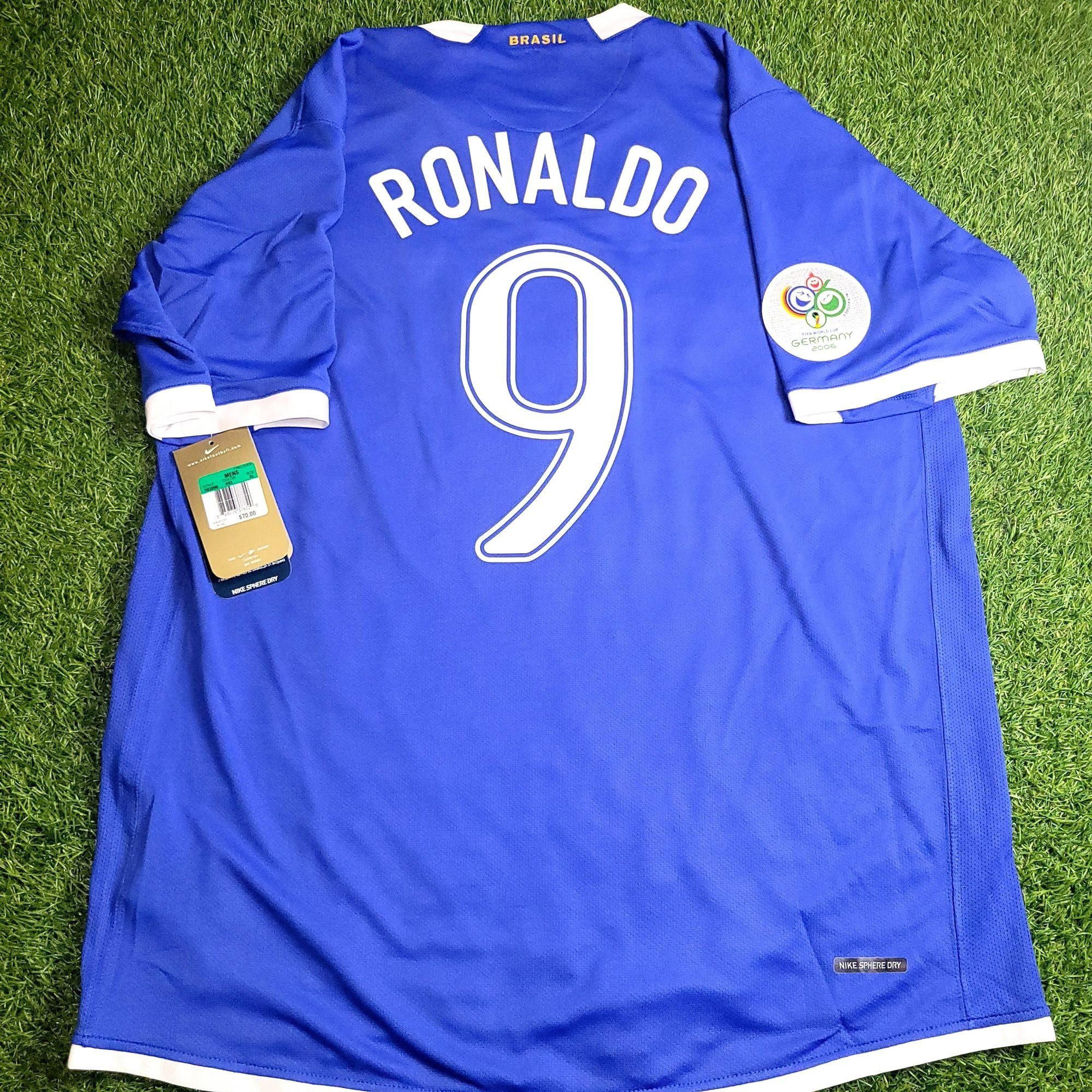 Nike Ronaldo Brazil 2006 World Cup Away Soccer Jersey Shirt BNWT Size US XL / EU 56 / 4 - 1 Thumbnail