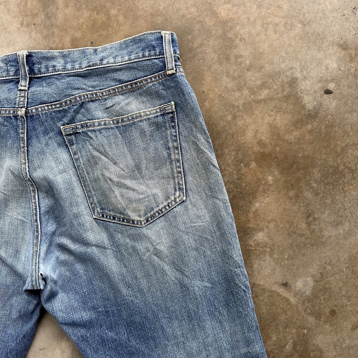 Japanese Brand Vintage Japanese Distressed Faded Denim Jean Pant W38 Size US 38 / EU 54 - 14 Thumbnail