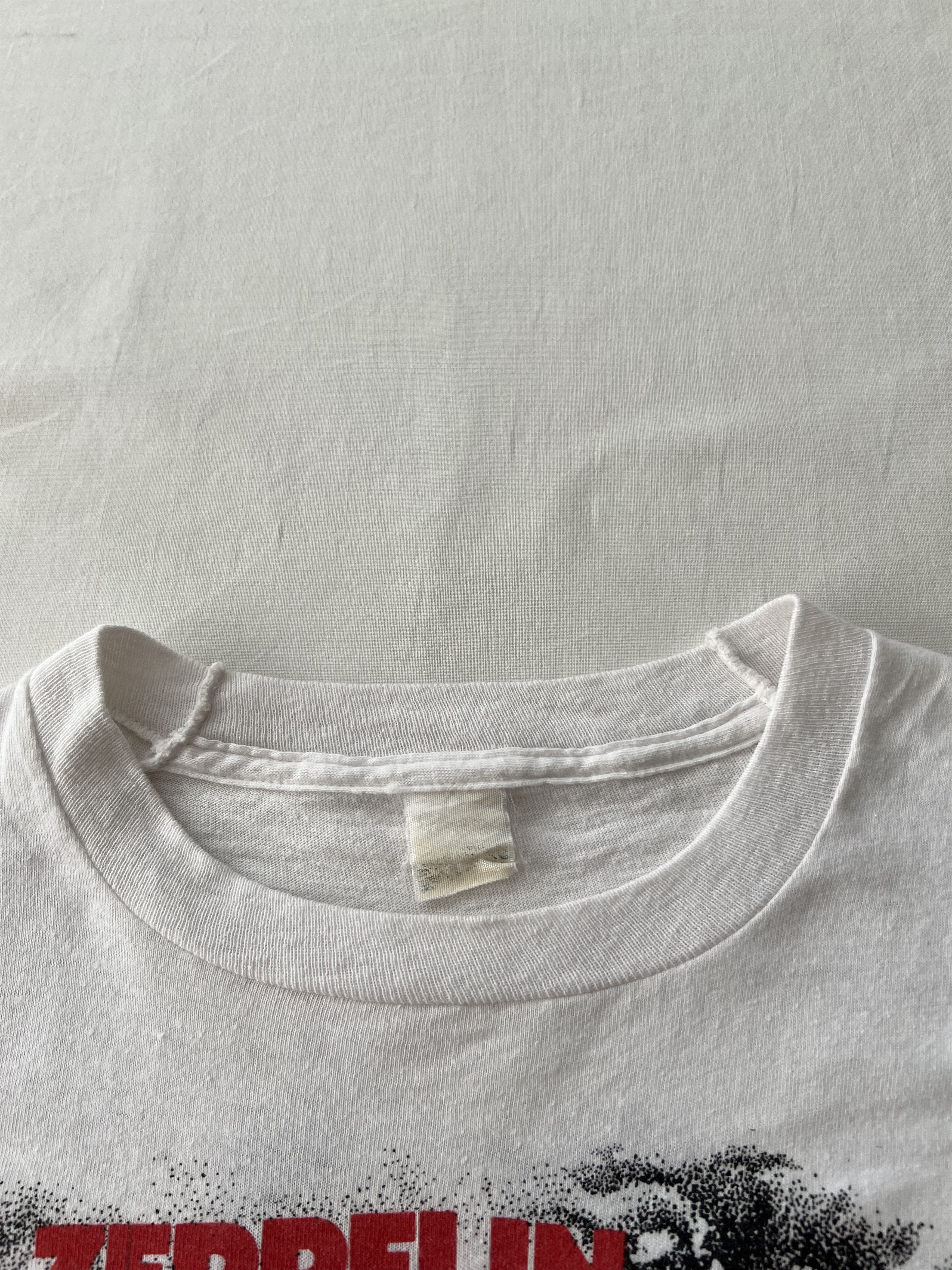Band Tees Vintage 1984 Led Zeppelin Led Zeppelin I White T-shirt Size US M / EU 48-50 / 2 - 11 Thumbnail
