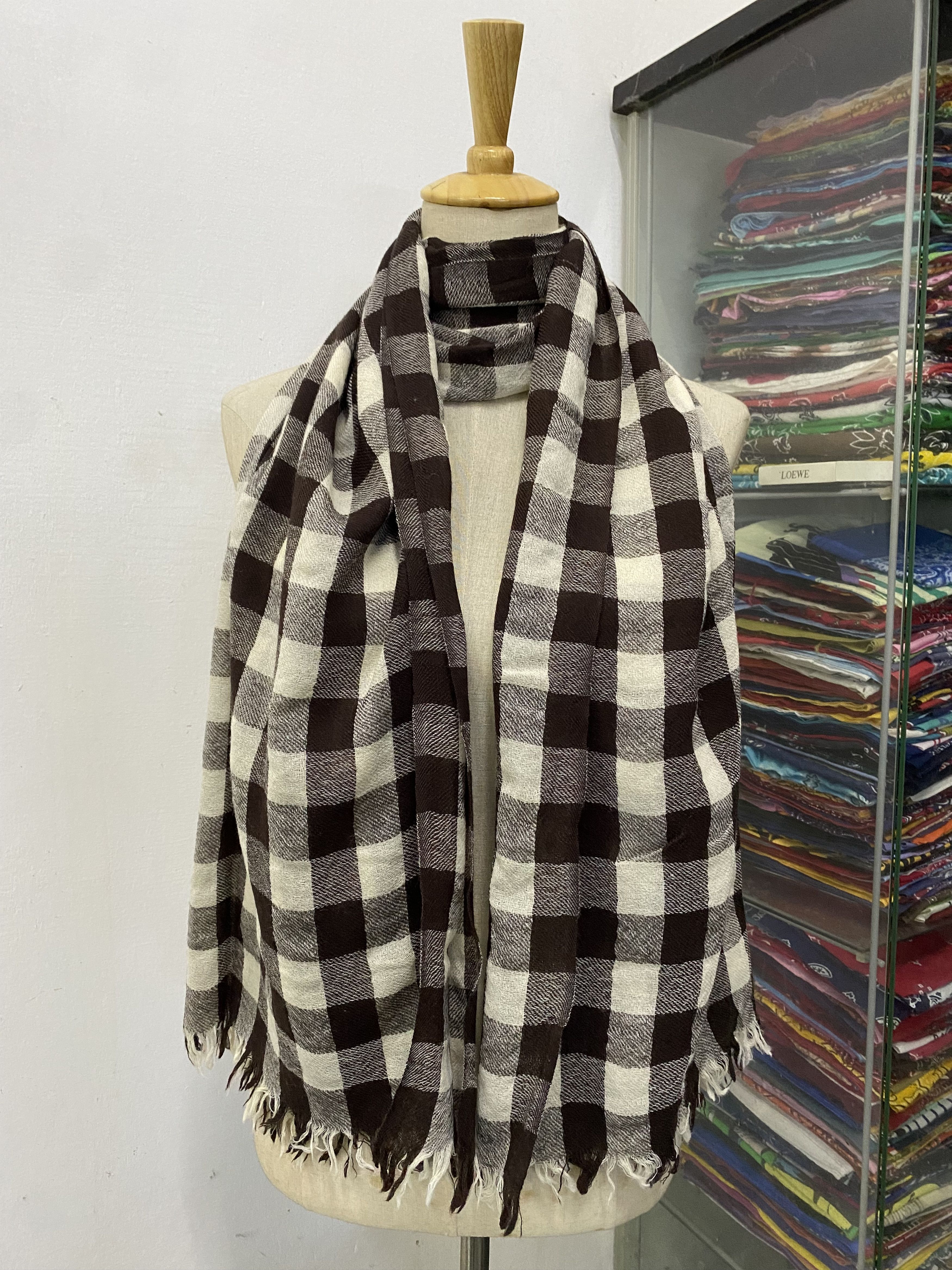 Takeo Kikuchi Takeo Kikuchi Scarf / Muffler / Neckwear - WW822 Size ONE SIZE - 1 Thumbnail