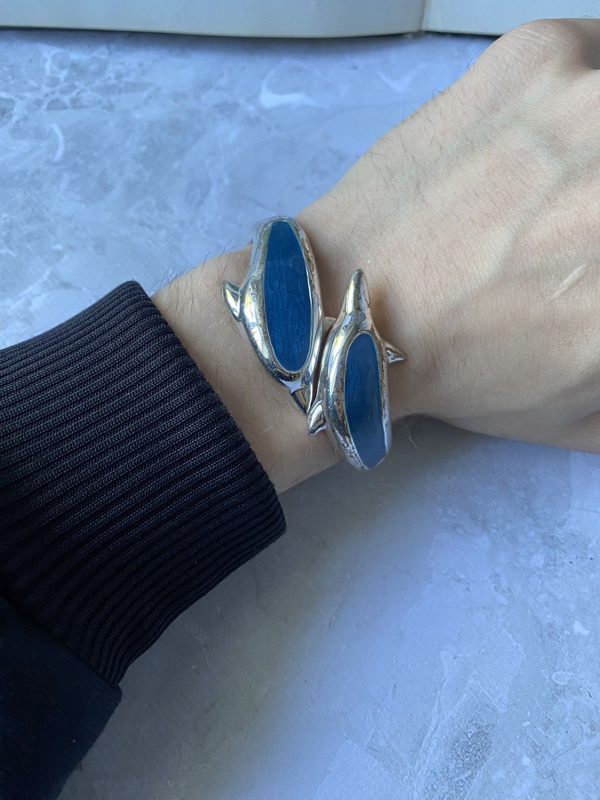 Japanese Brand × Jewelry × Vintage Vintage Dolphin Bracelet w/ Blue Enamel Size ONE SIZE - 5 Thumbnail