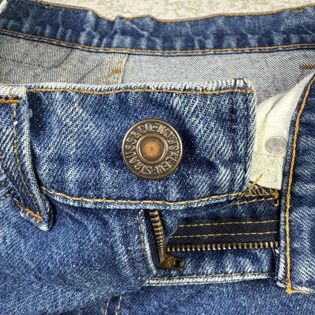 If Six Was Nine Vintage 80s Levis 517 Orange Tab Flared Denim Pant Size US 30 / EU 46 - 11 Thumbnail