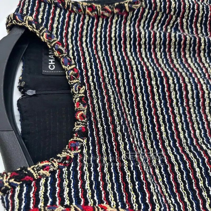 Chanel Chanel Multi-Color Wool Blend Dress . Size M / US 6-8 / IT 42-44 - 3 Thumbnail