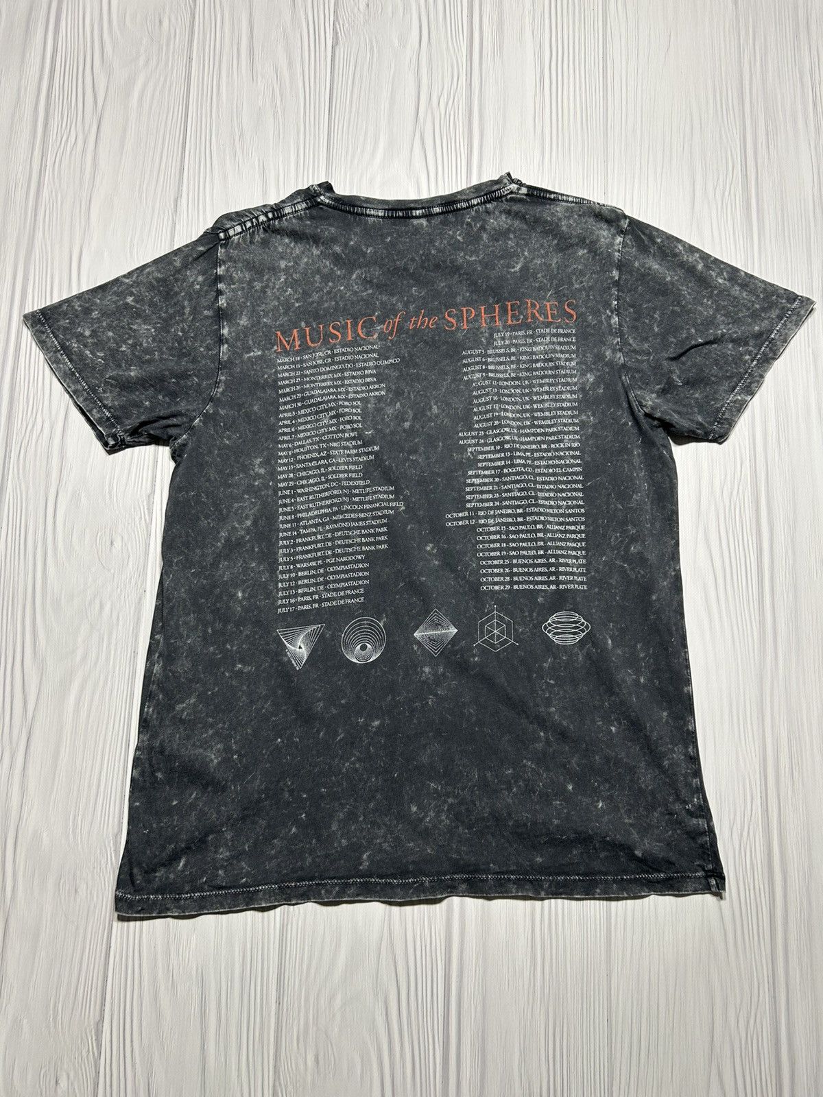 Band Tees Coldplay Alien Radio Music of the Spheres Band T-Shirt Size US M / EU 48-50 / 2 - 9 Thumbnail