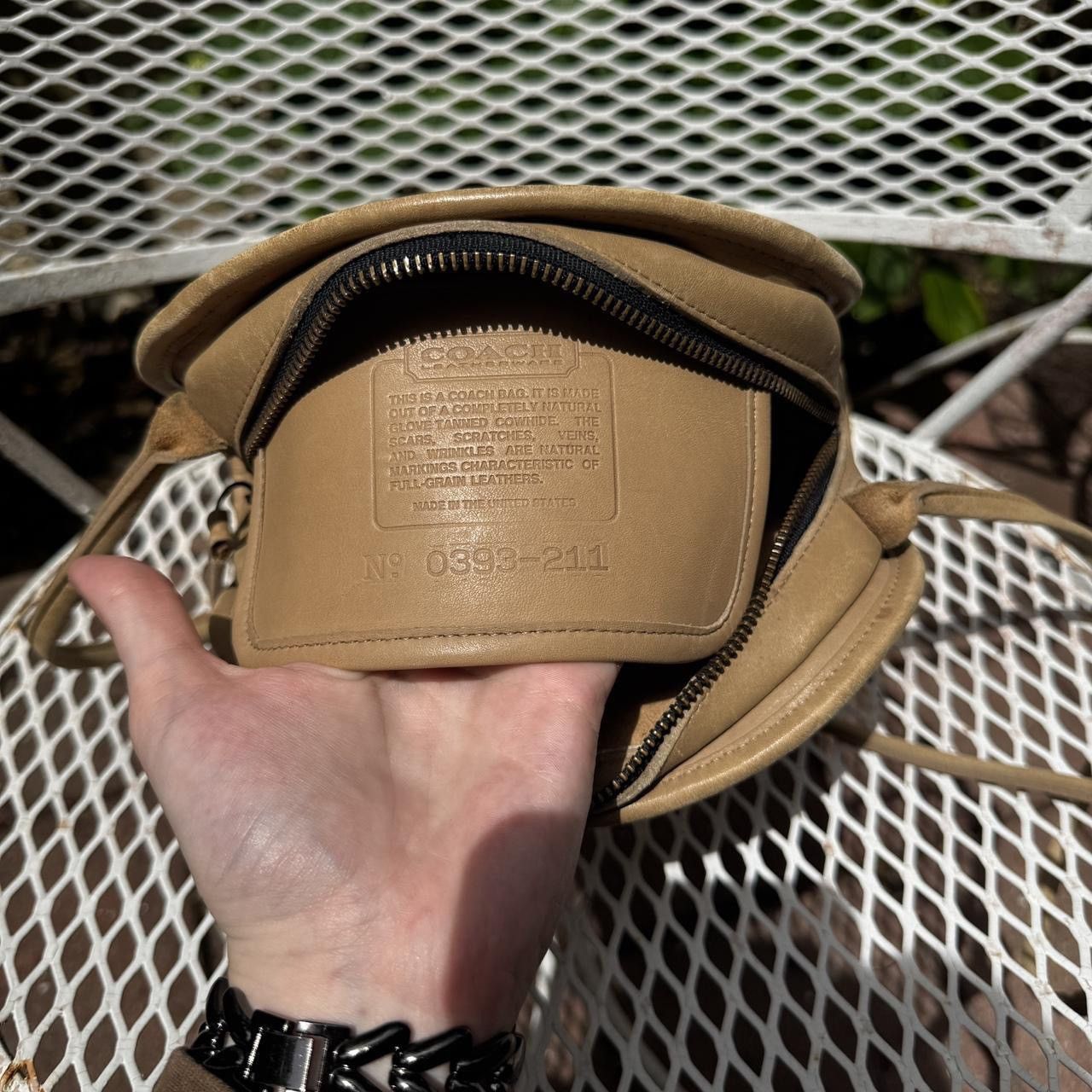 Coach Vintage 90’s Coach Tan Leather Crossbody Size ONE SIZE - 7 Thumbnail