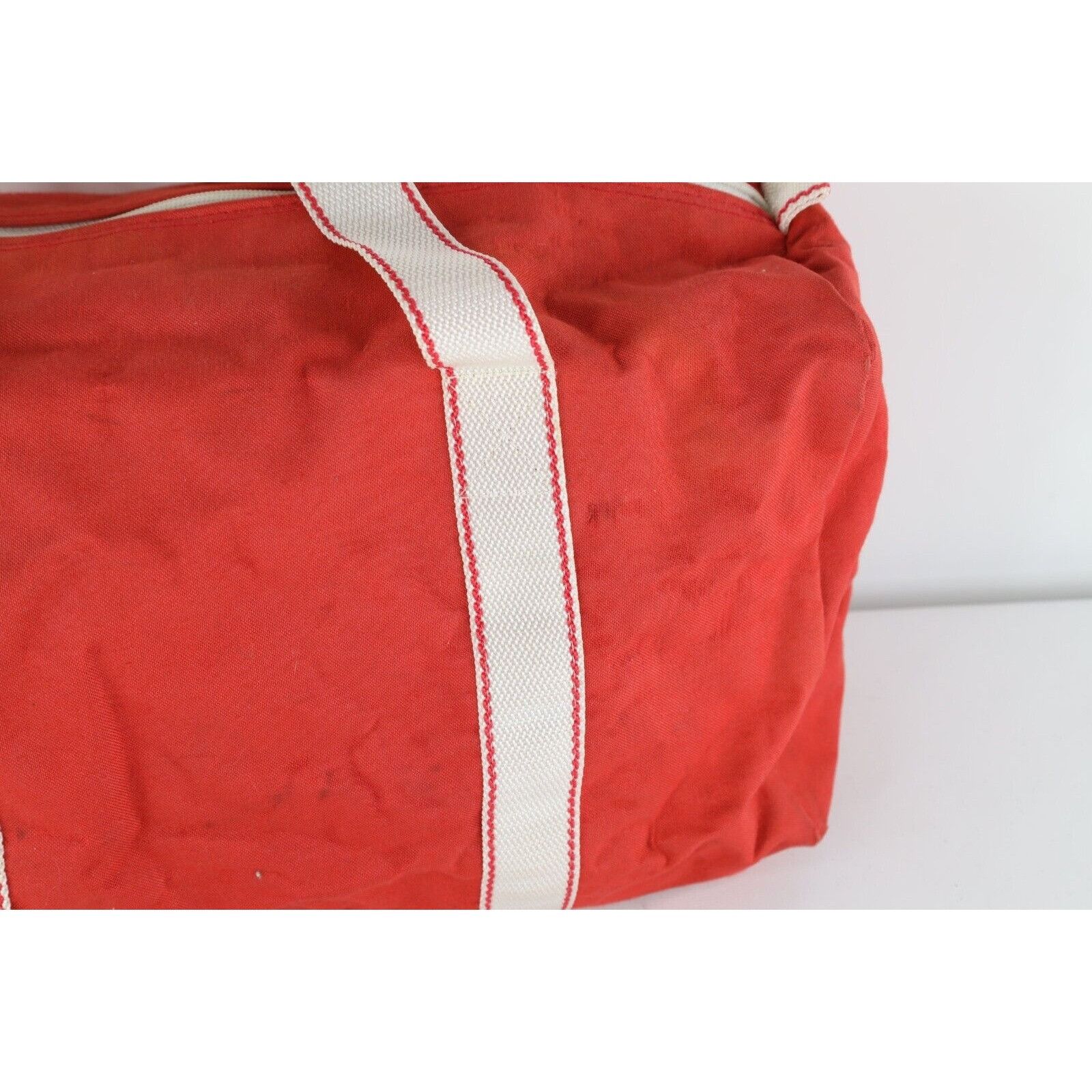 Vintage Vintage 70s Streetwear Distressed Canvas Handled Duffel Bag Size ONE SIZE - 2 Thumbnail