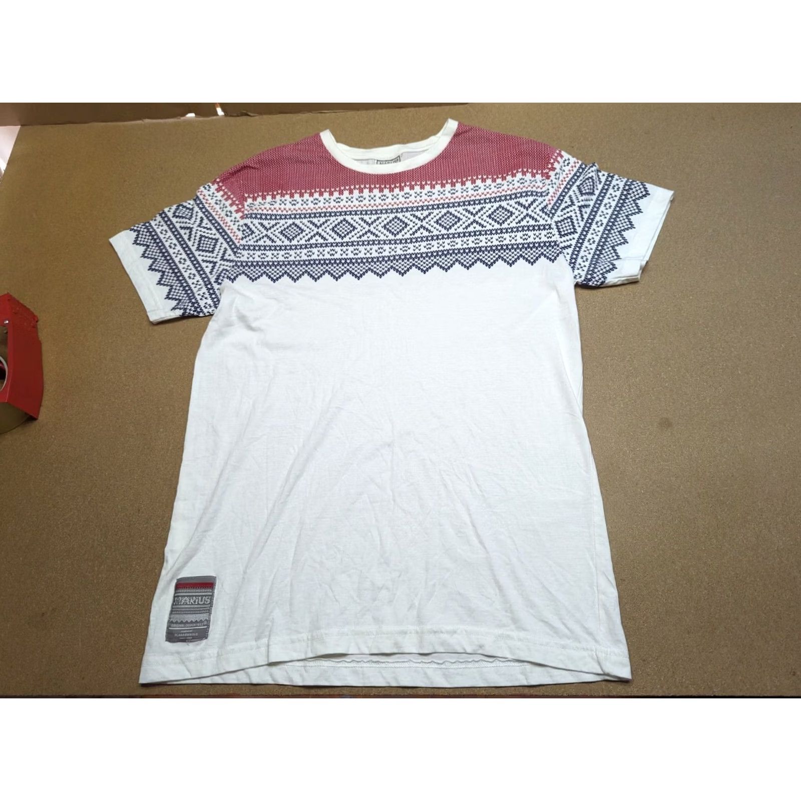 Vintage Marius of Norway Mens T-Shirt Nordic White Fair isle Short Sleeves Tee L Size US L / EU 52-54 / 3 - 2 Thumbnail