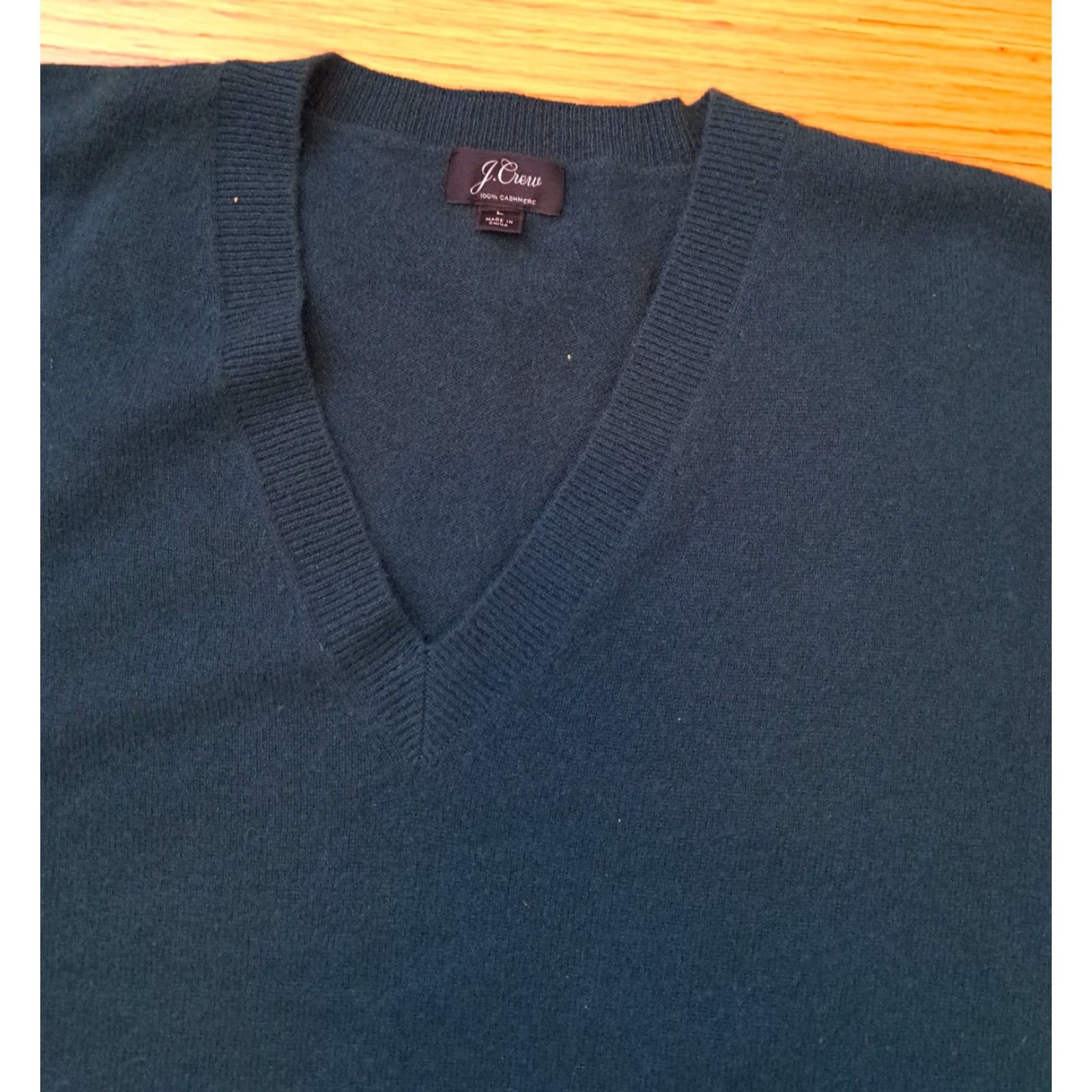 J.Crew VINTAGE J.CREW Sweater Green L Lambswool V-Neck Unisex Adults Pullover Large Size Regular Mens/Womens Size US L / EU 52-54 / 3 - 3 Thumbnail