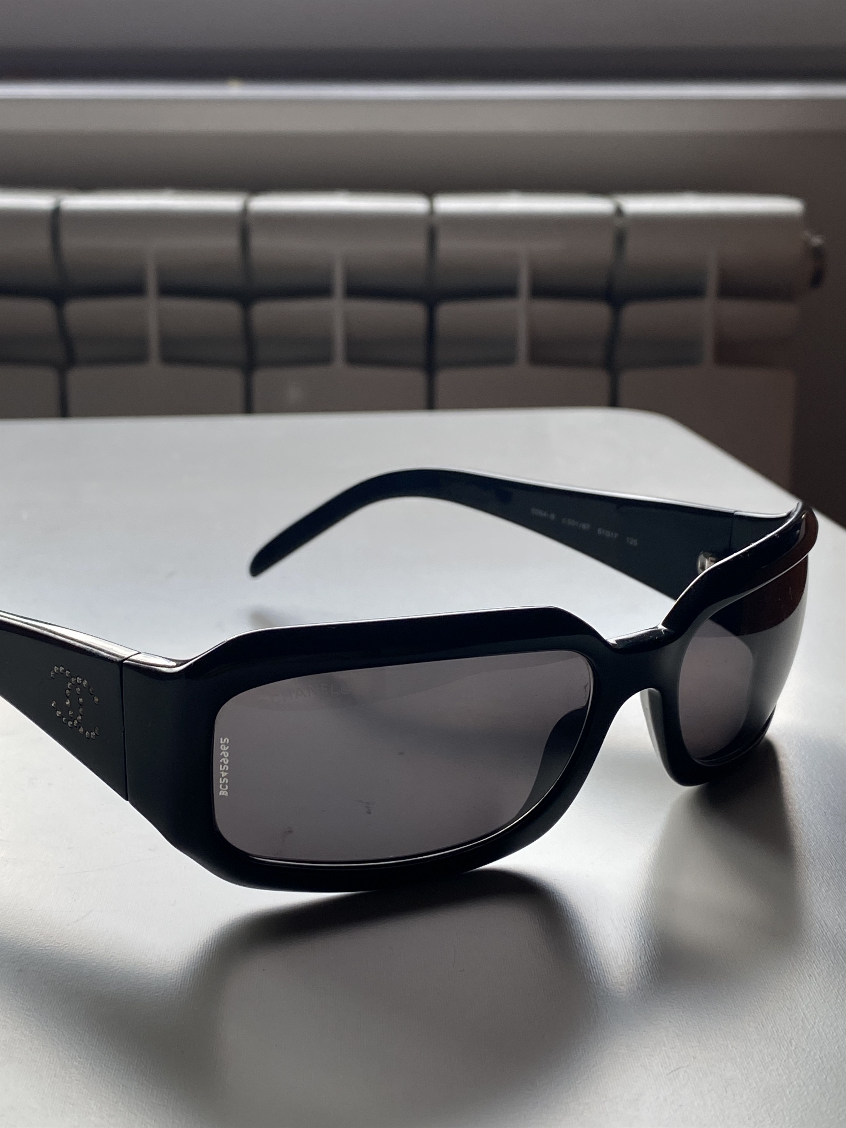 Chanel Vintage Chanel Sunglasses Size ONE SIZE - 7 Thumbnail