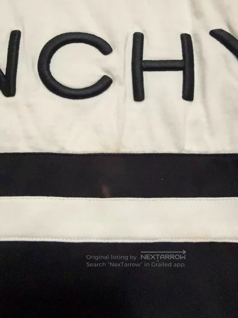 Givenchy Givenchy Black and White Striped Letter Logo Short Sleeve Size US XL / EU 56 / 4 - 8 Thumbnail