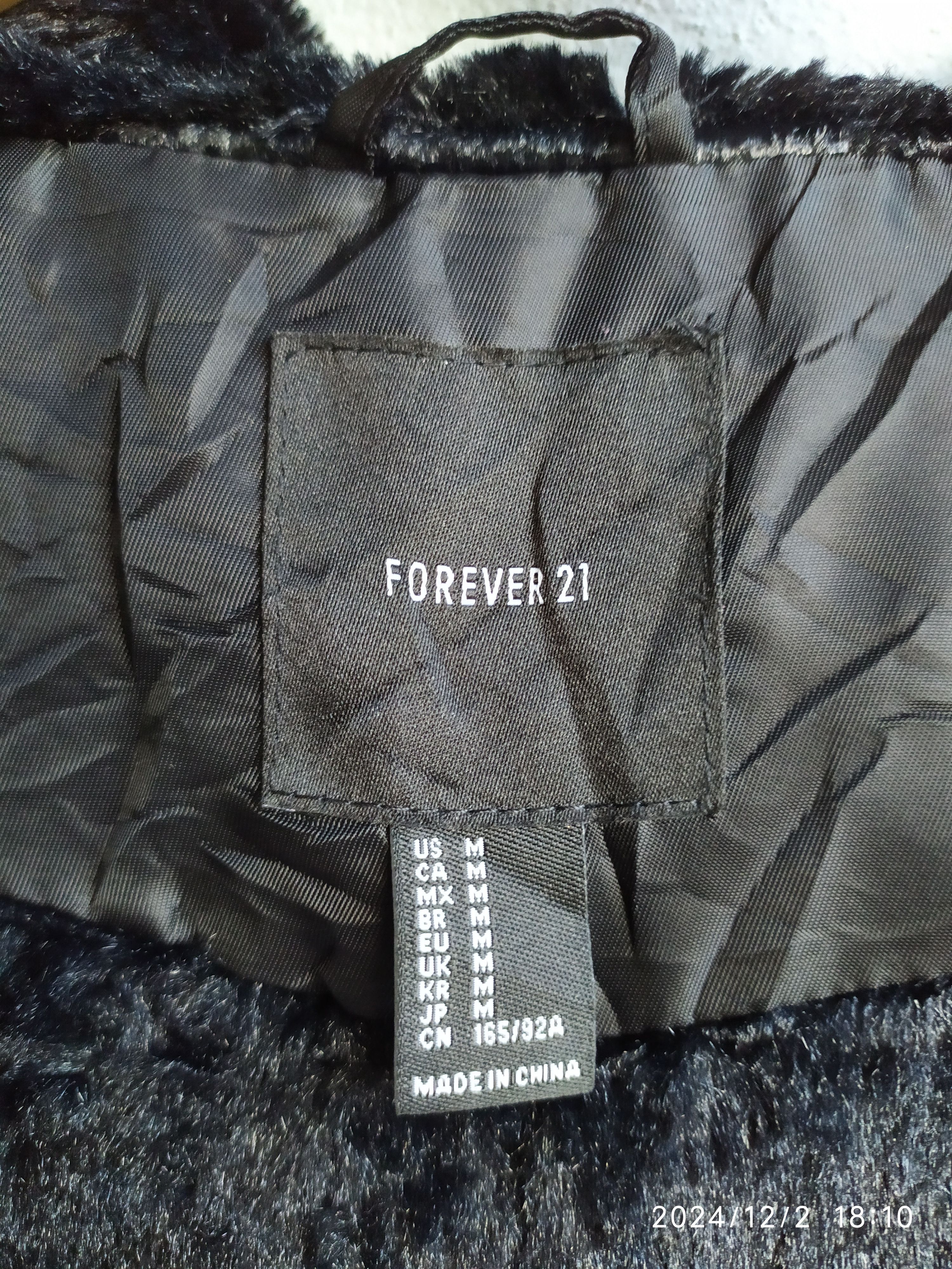 Japanese Brand Black Forever 21 Fur Hoodie Bomber Jacket i Size US M / EU 48-50 / 2 - 5 Thumbnail