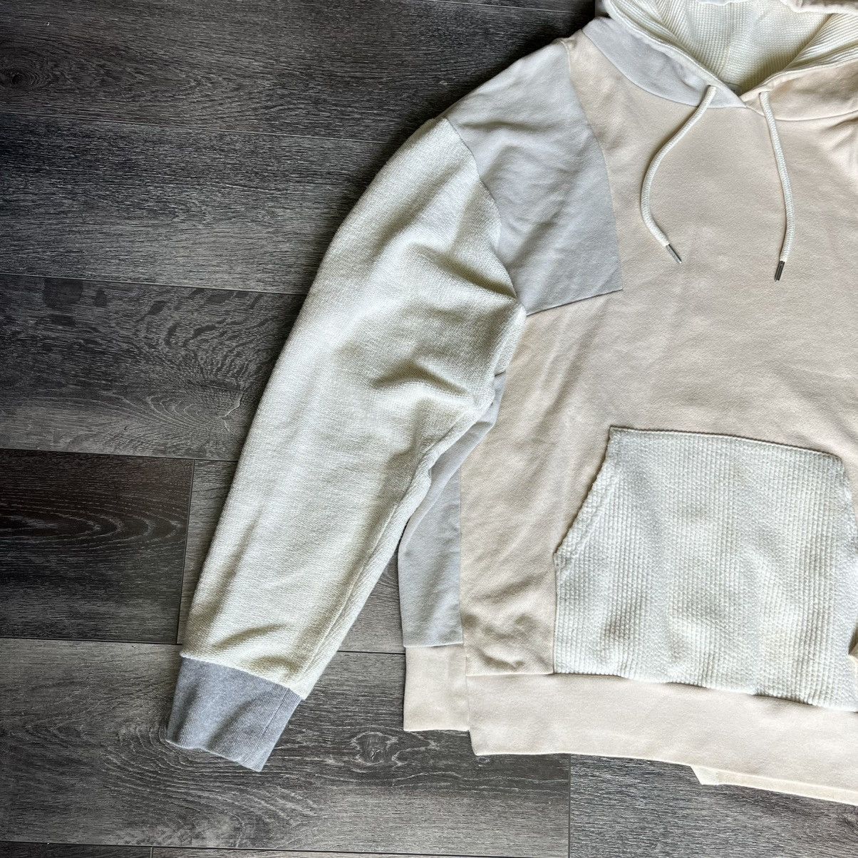 John Elliott John Elliott Distorted Colorblock Ivory Hoodie F/W 2018 Size US XL / EU 56 / 4 - 3 Thumbnail