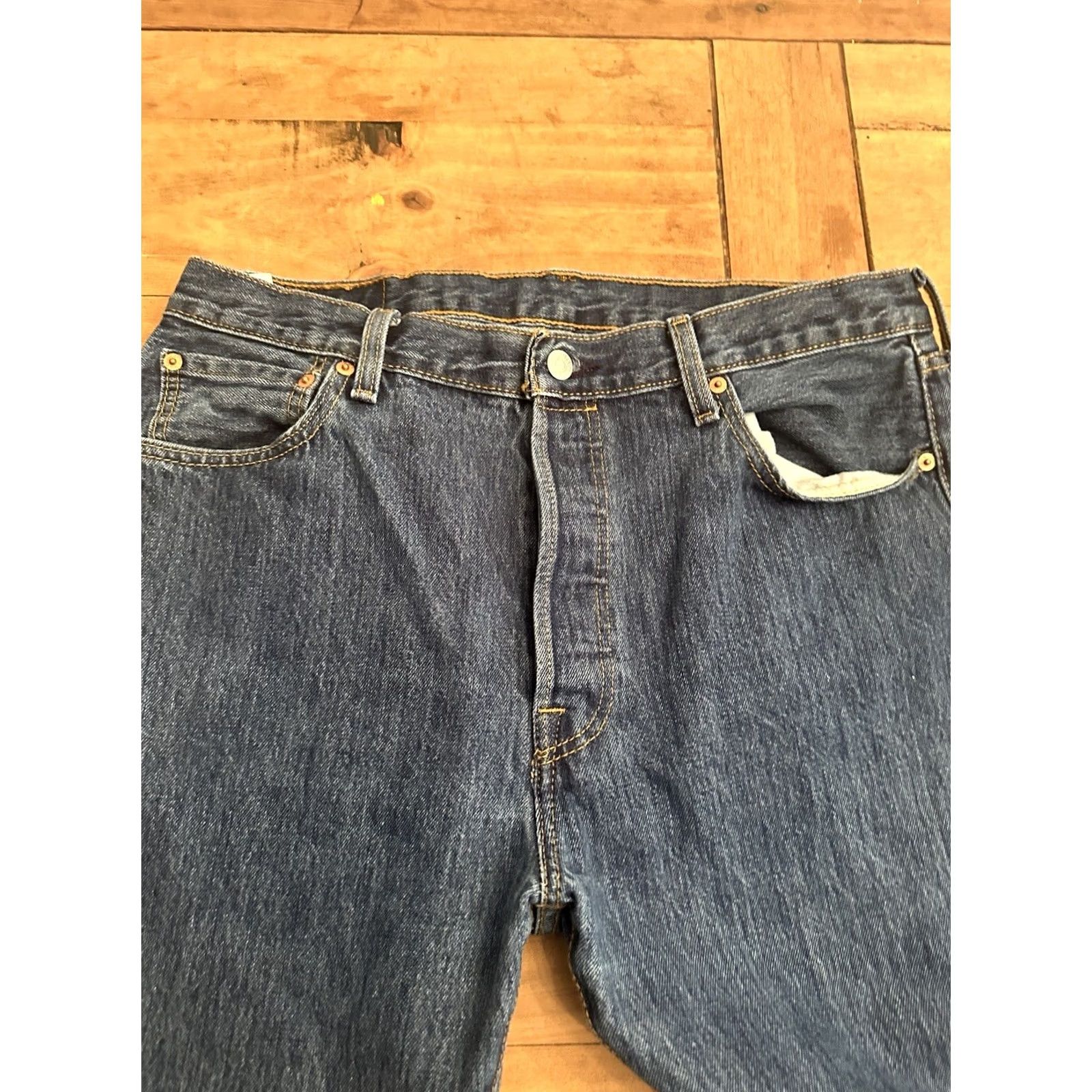 Levi's VINTAGE Levi’s 501 Button Fly Denim Jean Mens Sz 36x32 Blue Jeans 90s Straight Pockets Mens Size US 36 / EU 52 - 6 Thumbnail