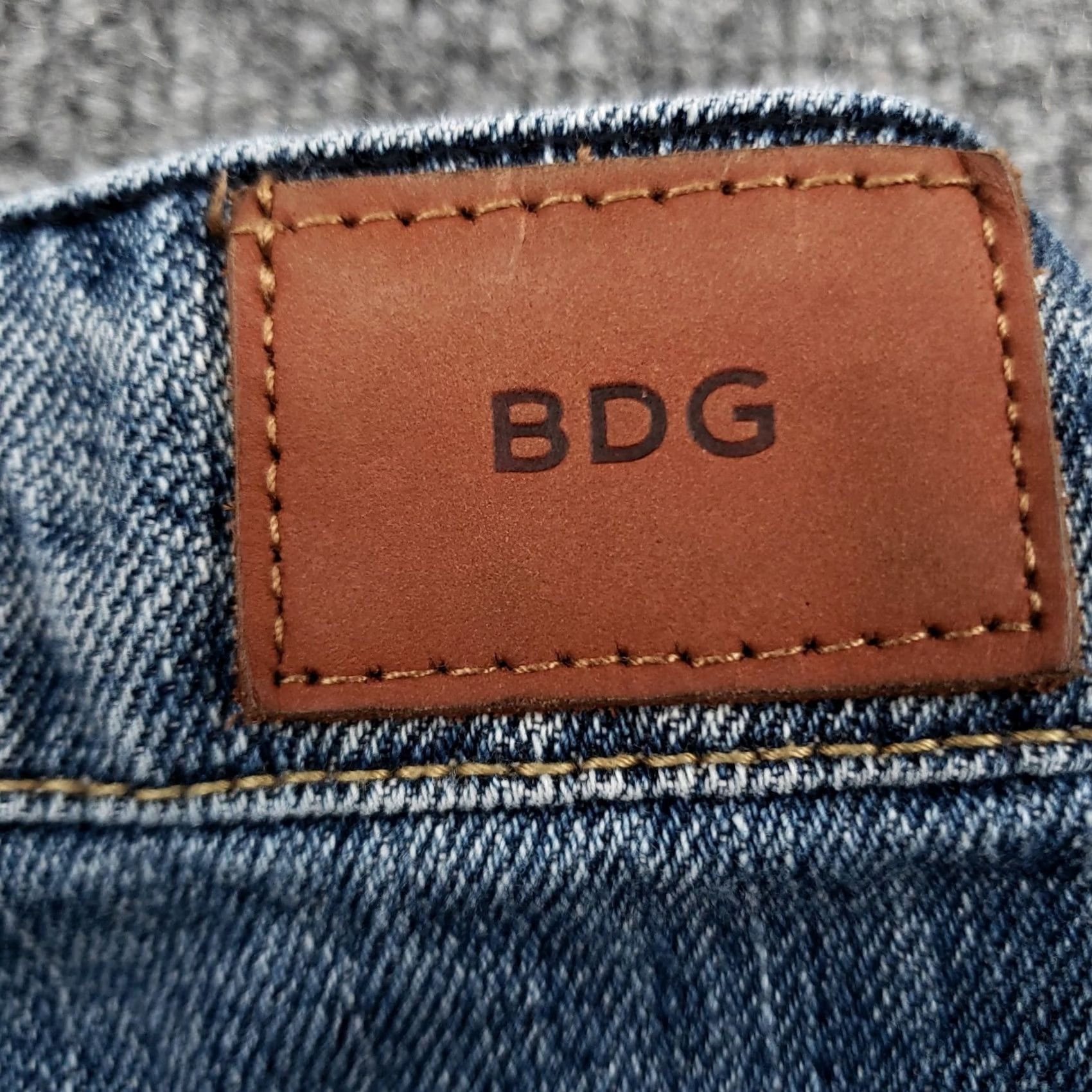 Bdg BDG Shorts Womens 27 Blue High Rise Denim Hot Pants Casual Regular Slim Fit Pockets Stone Wash Logo Button Zipper 90s? Size 27" / US 4 / IT 40 - 6 Thumbnail