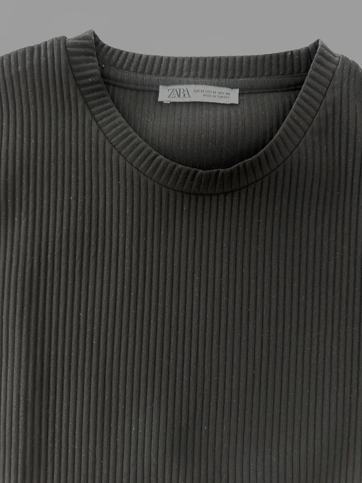 Zara Zara T-Shirt Pleated Size US M / EU 48-50 / 2 - 2 Thumbnail