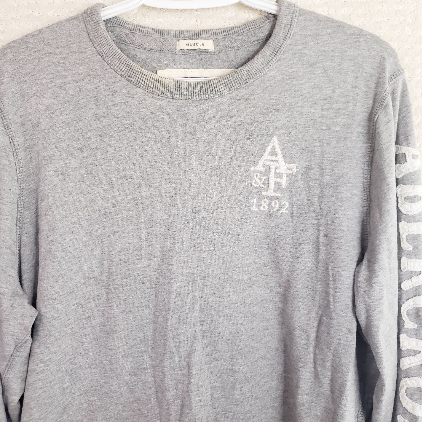 Abercrombie & Fitch Abercrombie & Fitch Shirt Mens XL Gray Muscle Long Sleeve Crewneck Size US XL / EU 56 / 4 - 3 Thumbnail