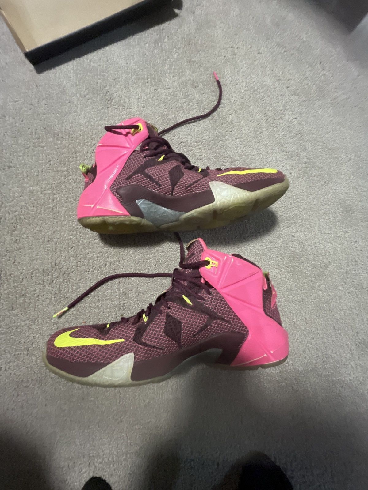 Nike Nike Lebron 12 double helix Size US 12 / EU 45 - 3 Thumbnail