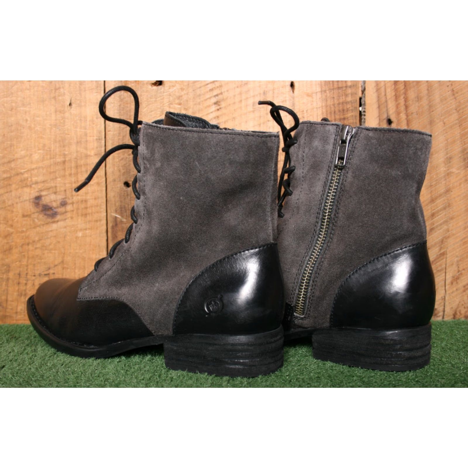 Born Börn Clements Black Leather & Gray Suede Side Zip Ankle Boots Sz. 7.5 M Women Shoe Bootie Size US 8 / IT 38 - 3 Thumbnail
