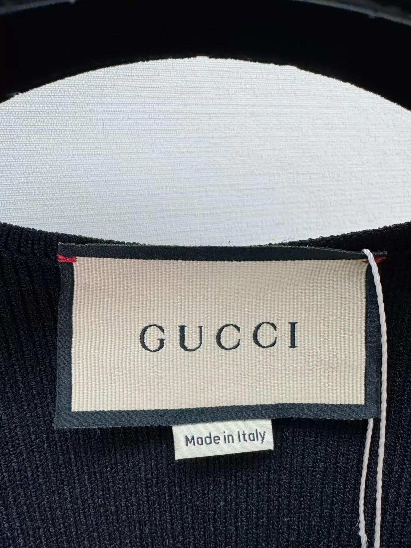 Gucci Gucci Knit Sweater XS Worn 2x Authentic Size XS / US 0-2 / IT 36-38 - 3 Thumbnail