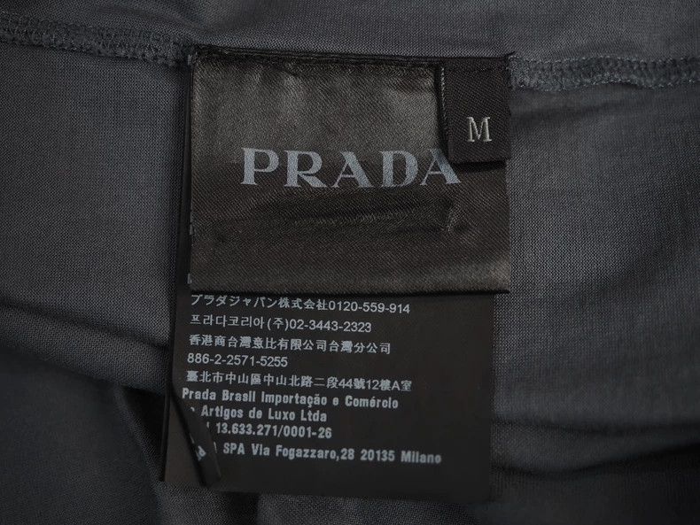 Prada PradaWashed gray pocket logo short sleeves 2503-Nextarrow Size US M / EU 48-50 / 2 - 5 Thumbnail