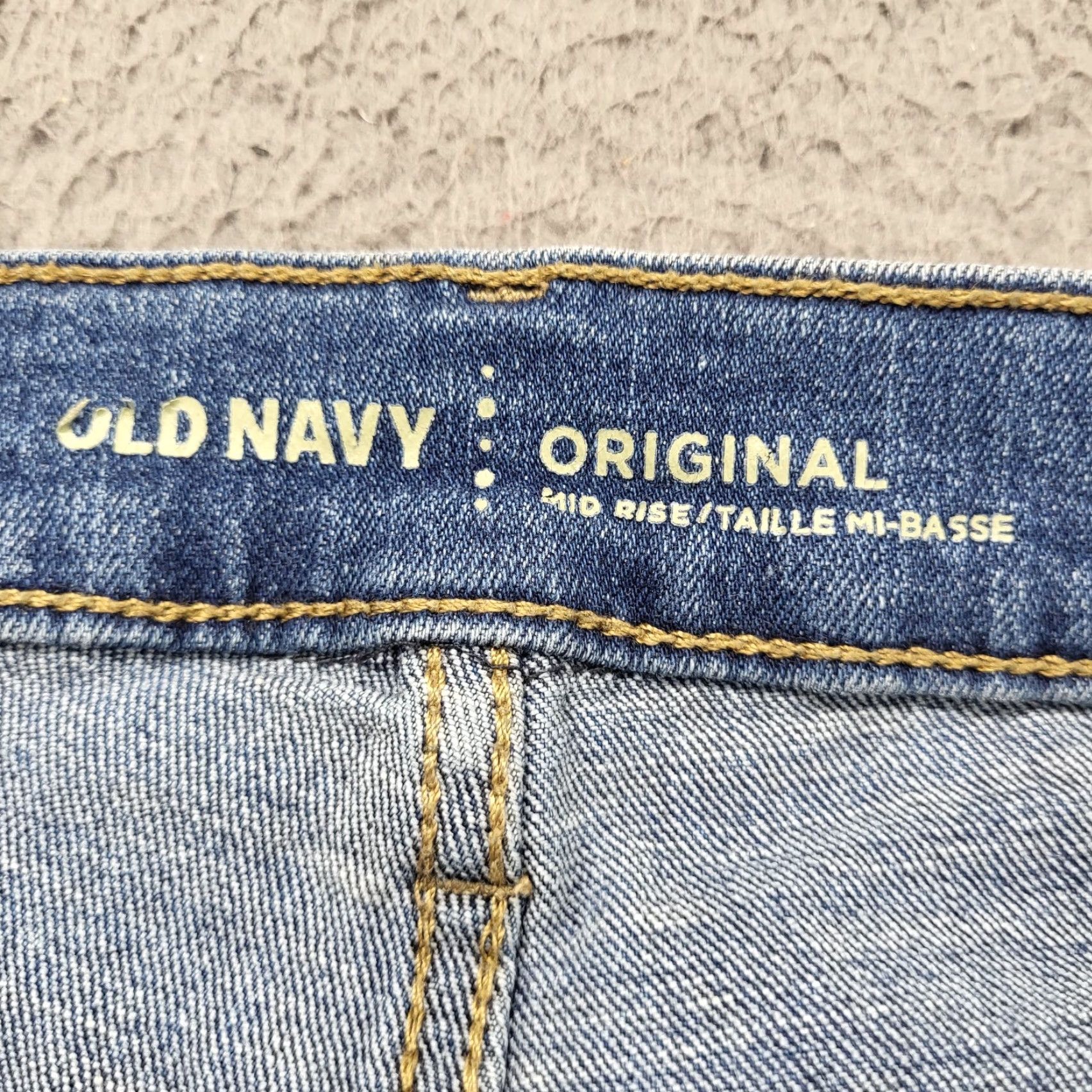 Old Navy Old Navy Jeans Women's Size 12 Blue Distressed Mid Rise Straight Leg Denim 5-Pocket N/A? Not allowed. Size 34" / US 12 / IT 48 - 5 Thumbnail