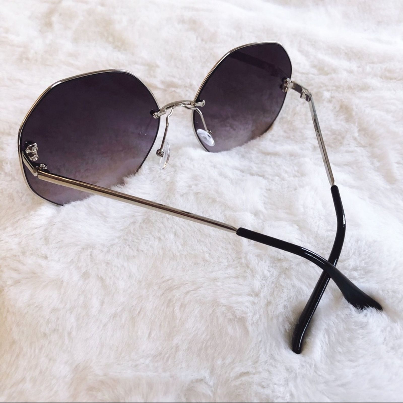 Other Ada Black Round Geometric Fashion Sunglasses Size ONE SIZE - 9 Thumbnail