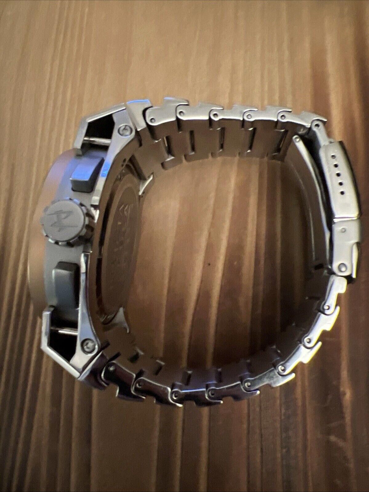 Invicta Invicta Akula 11591 Wrist Watch for Men New Battery 8” Size ONE SIZE - 3 Thumbnail