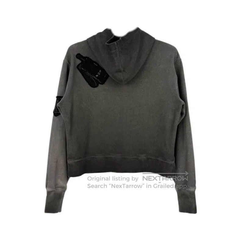 Louis Vuitton Louis Vuitton Gradient grey badge logo presbyopic leather Size US XS / EU 42 / 0 - 2 Thumbnail