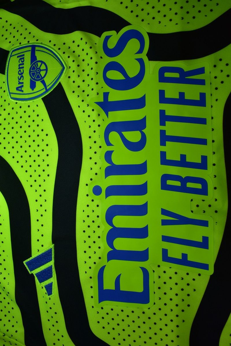 Adidas 2023-24 adidas ARSENAL FC GUNNERS Away Shirt (SIZE L) Size US L / EU 52-54 / 3 - 10 Thumbnail