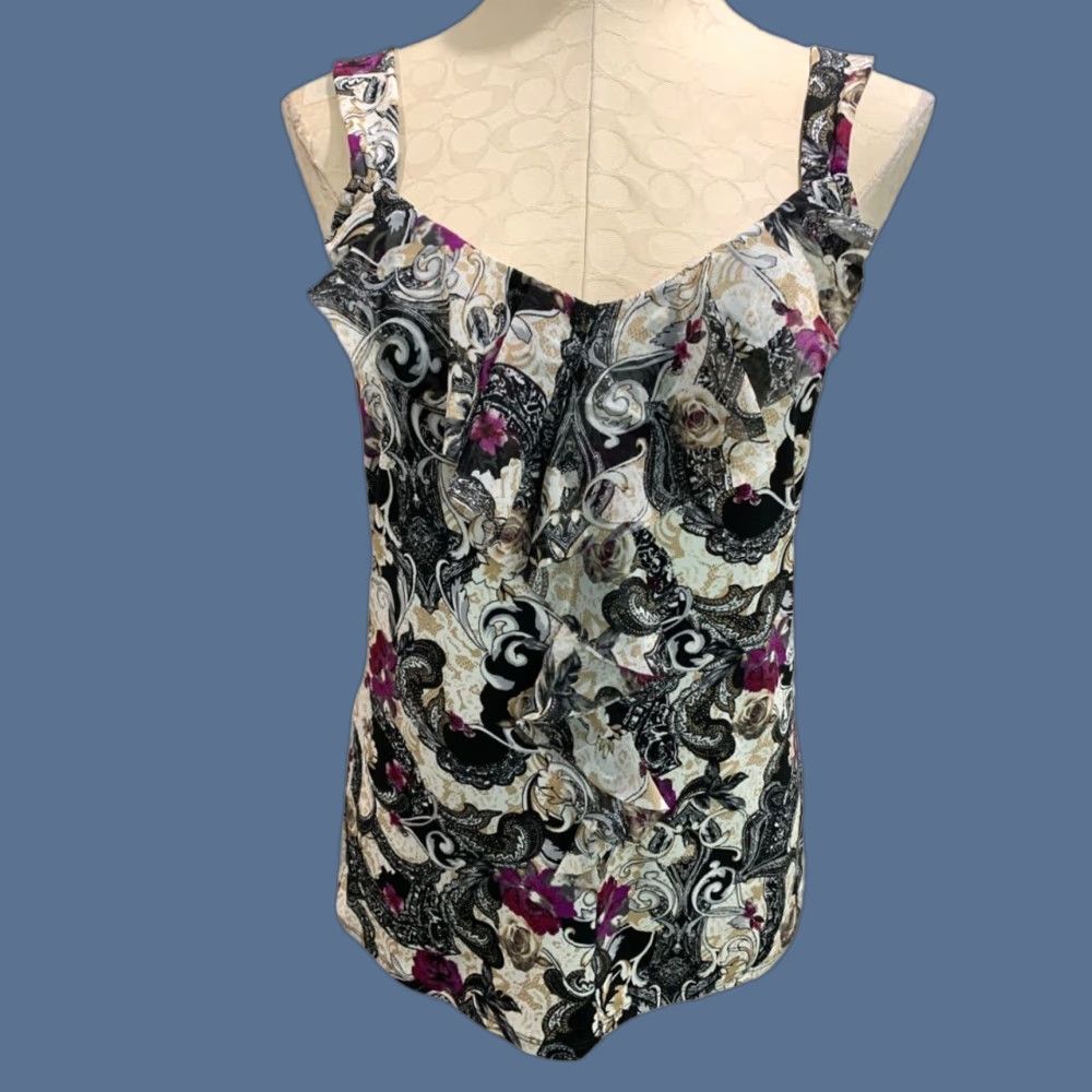 White House Black Market White House Black Market WHBM Womens Tank Blouse Ruffle Medium Size M / US 6-8 / IT 42-44 - 1 Thumbnail