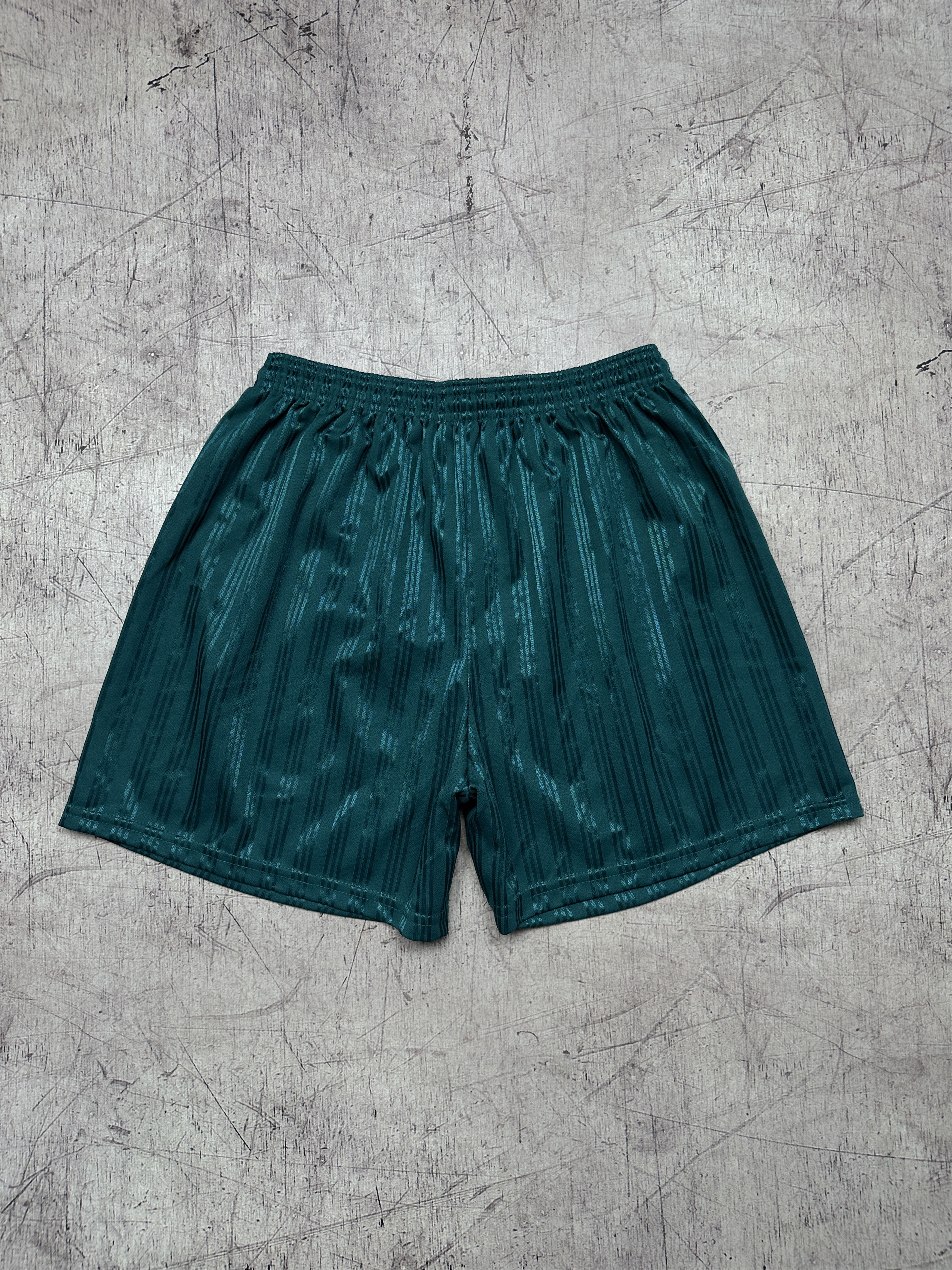Adidas Adidas 90s Vintage Mens Shorts Size US 36 / EU 52 - 7 Thumbnail