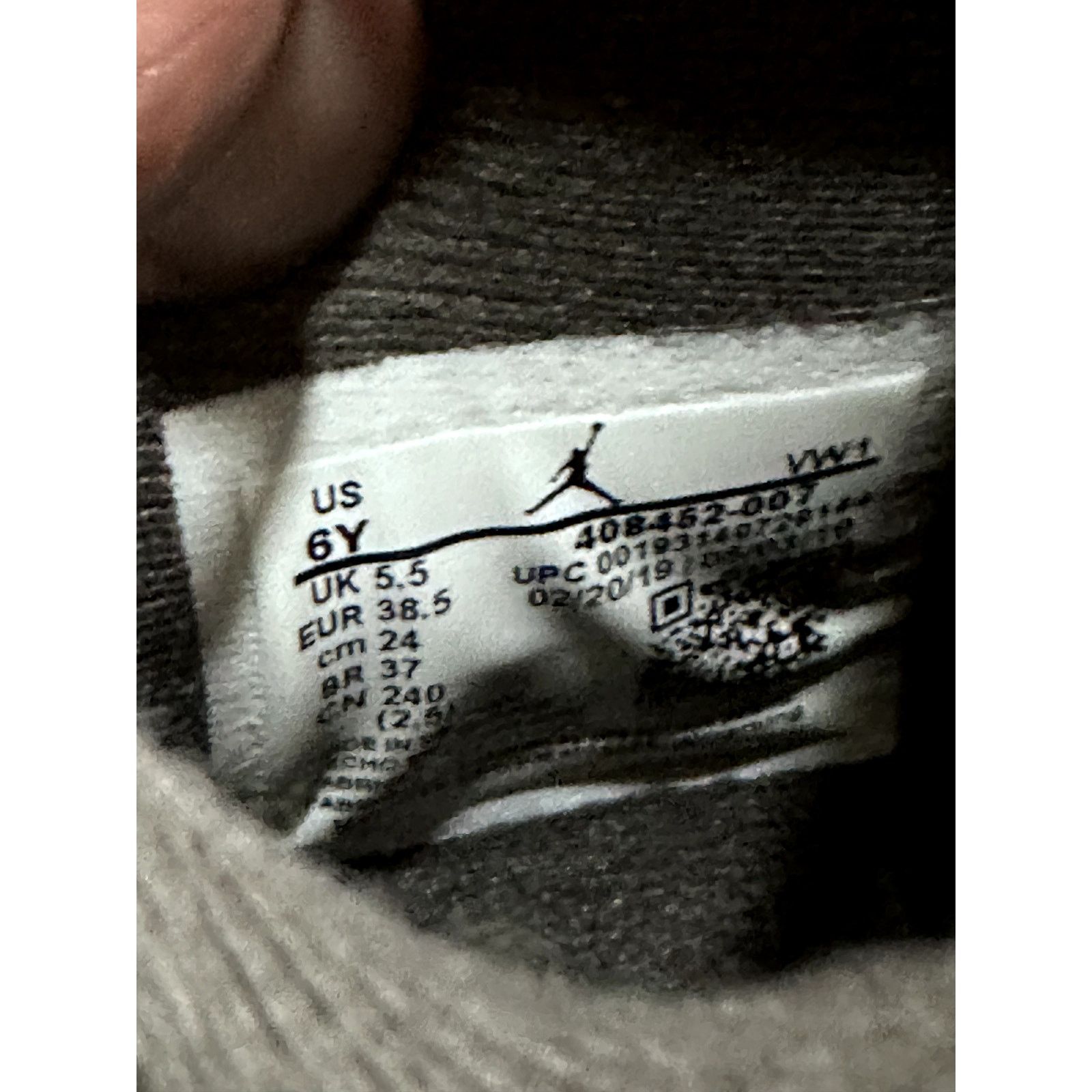 Nike Jordan 4 Retro Cool Grey 2019 GS Size 6Y 408452-007 Size US 6 / EU 39 - 9 Thumbnail
