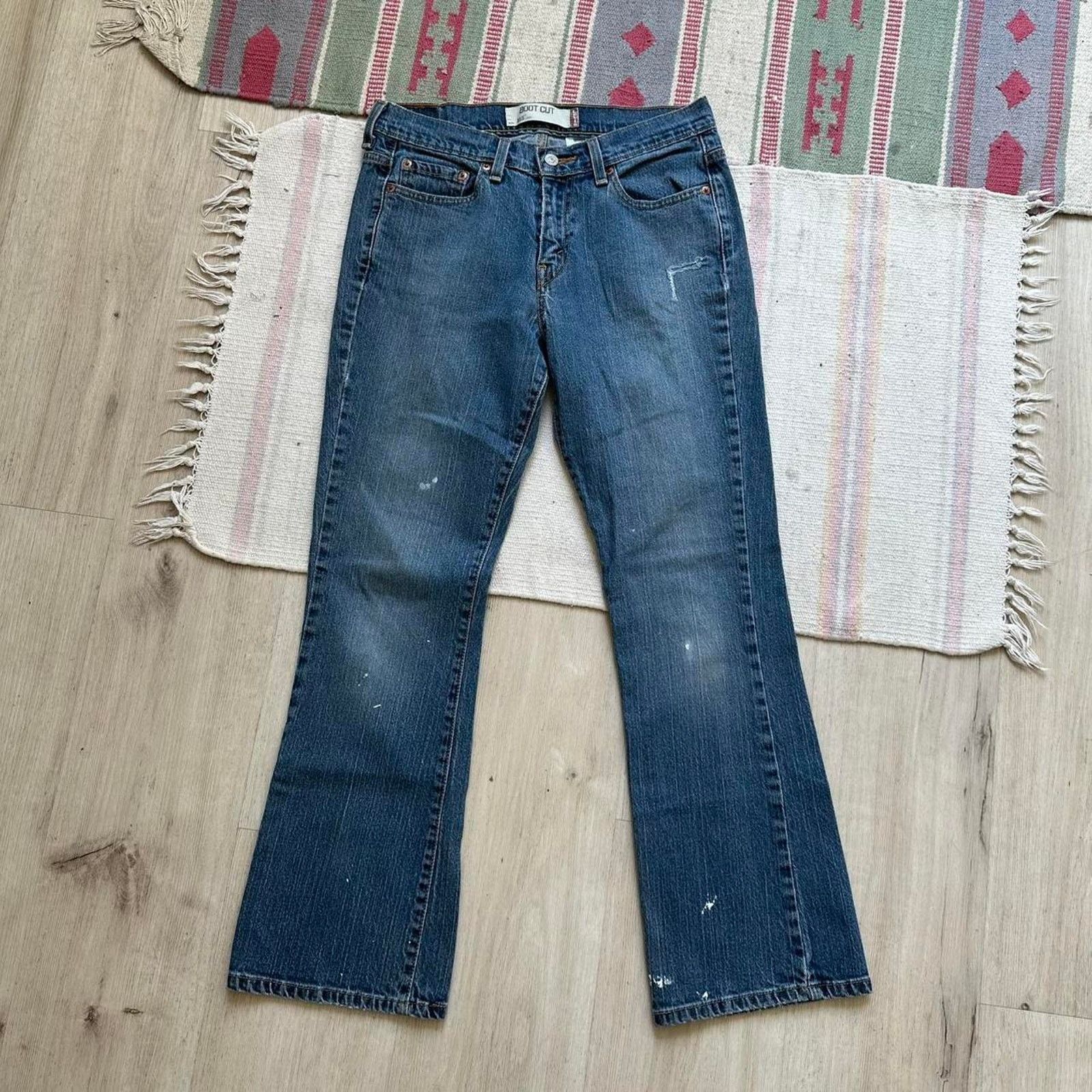 Levi's Vintage Y2K Low Rise Levis Bootcut Fare Denim Short Jeans Size 30" / US 8 / IT 44 - 4 Thumbnail