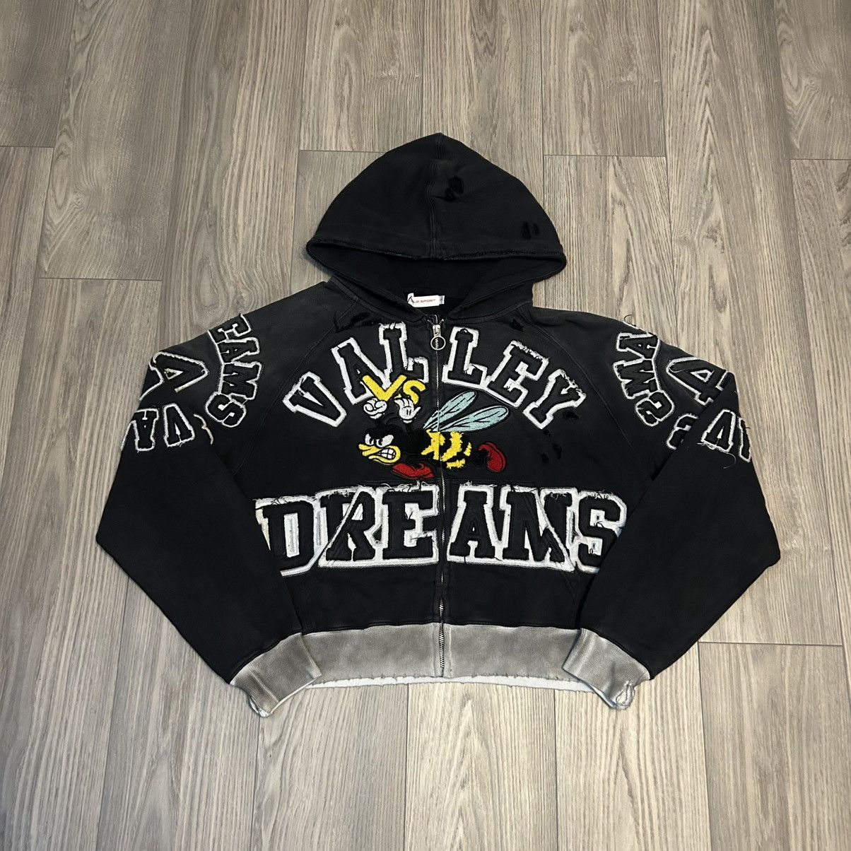 Streetwear × Vale × Vintage Vale Devils Advocate zip up hoodie M