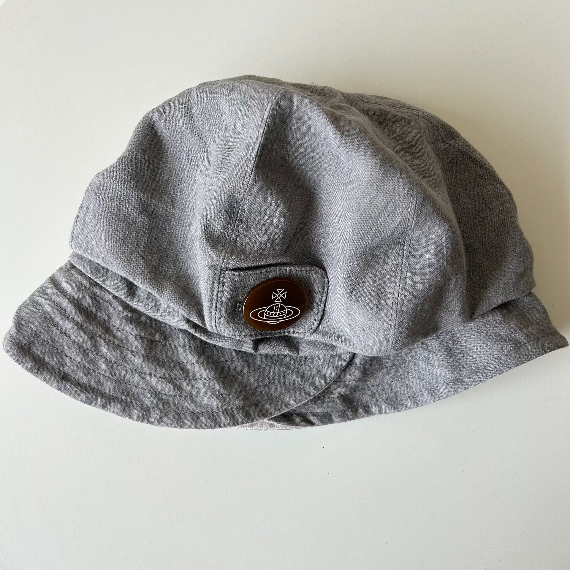 Vivienne Westwood Vintage Vivienne Westwood Hat with Saturn Button Size ONE SIZE - 1 Thumbnail