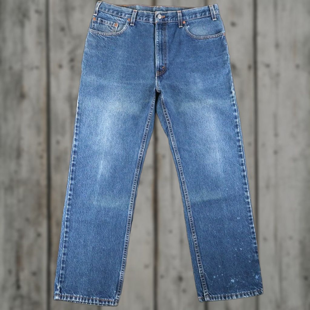 Levi's VINTAGE Levi's 505 Jeans Mens Denim 38x30 Regular Straight Blue 90s USA Mens Size US 38 / EU 54 - 1 Thumbnail