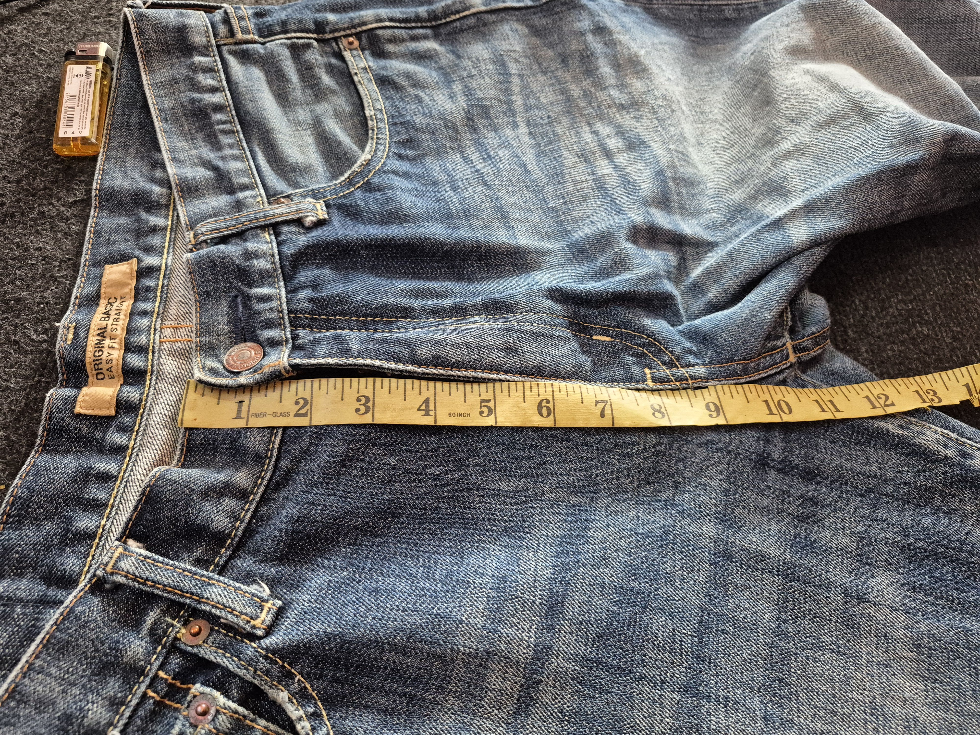 Uniqlo 🔥 Uniqlo Easy Fit Straight Jeans Denim Size US 35 - 15 Thumbnail