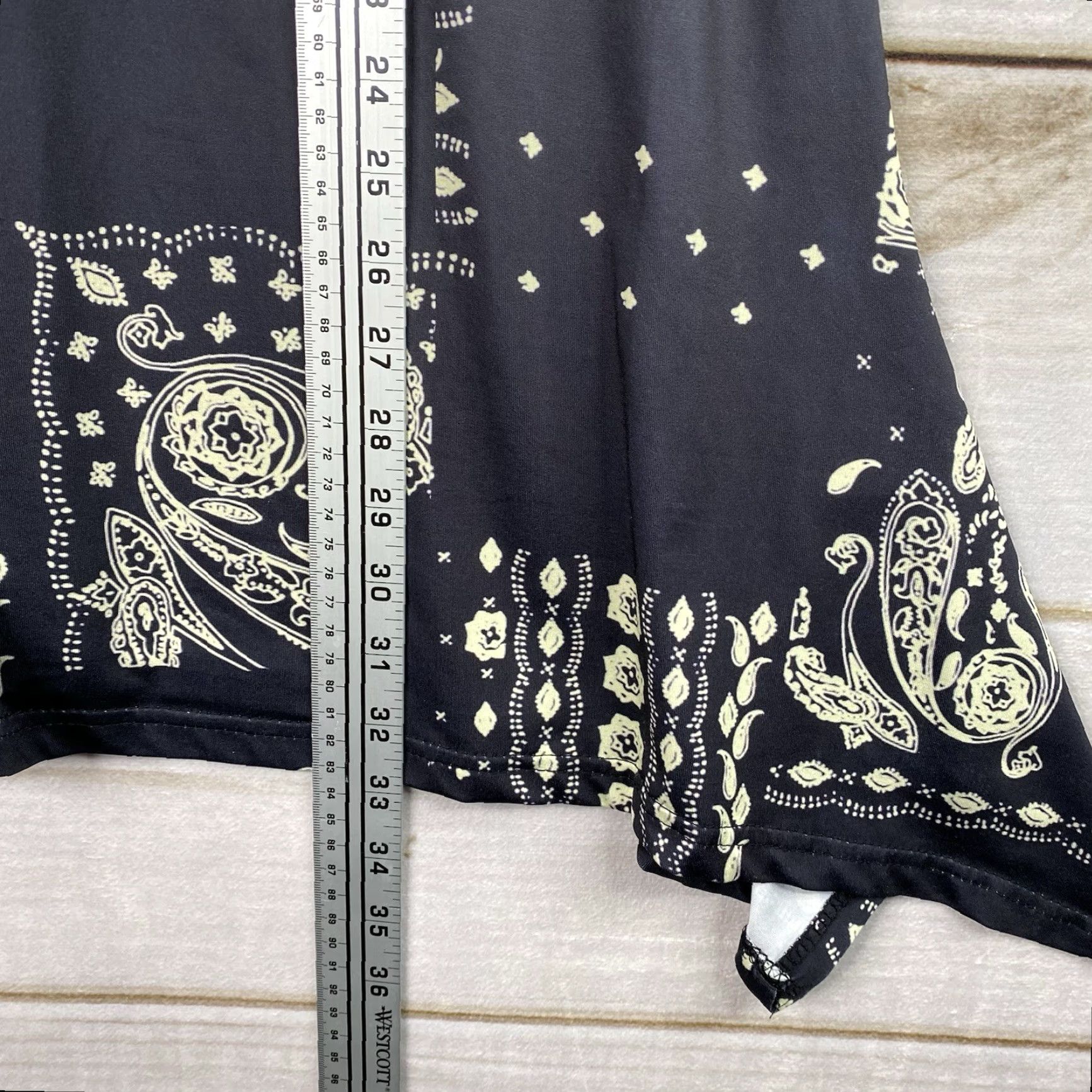 Vintage Lily By Firmiana Tunic Top Womens 1X Black Paisley Patchwork Asymmetrical Jersey Shirt Adult Plus 1X Black Geometric 3/4 Sleeve Size XL / US 12-14 / IT 48-50 - 3 Thumbnail