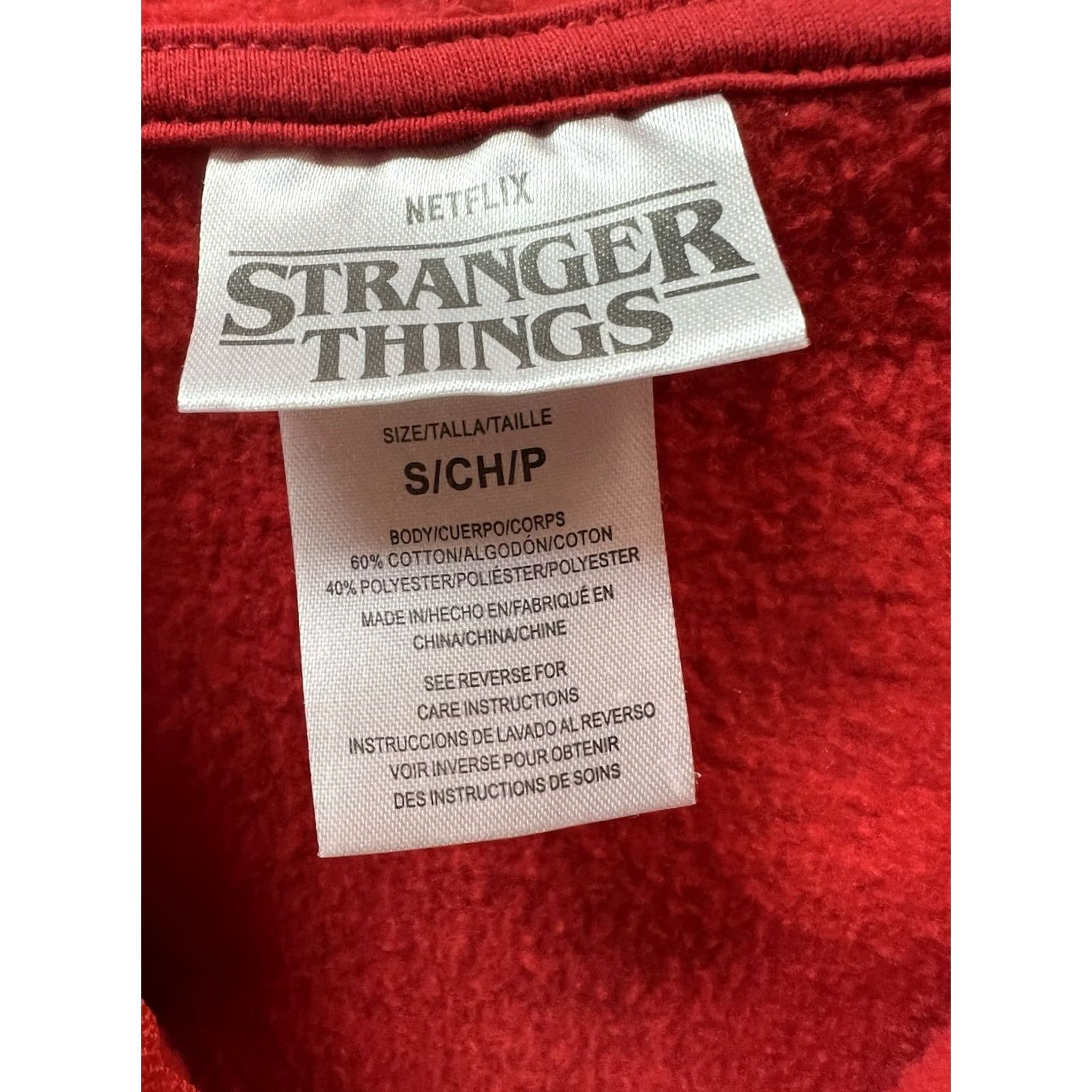 Vintage Netflix Stranger Things Hellfire Club Red Zip Hoodie Sweatshirt Medium Unisex Adults Full Zip Graphic Print Hooded Hemfire Club 2020s Size US M / EU 48-50 / 2 - 2 Thumbnail