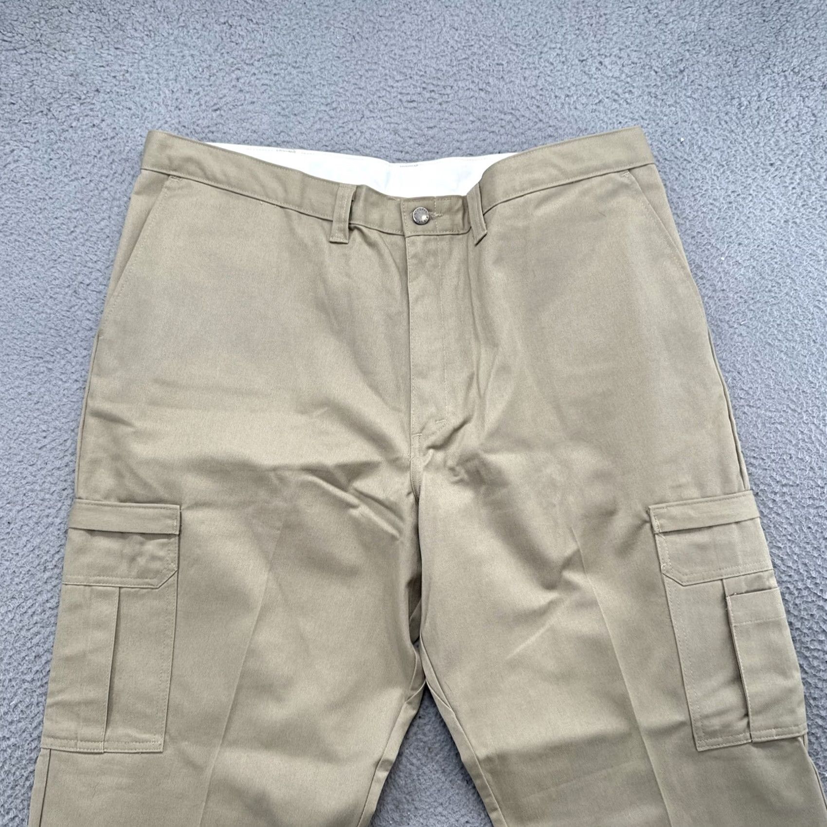 Dickies Dickies Mens Cargo Pants Khaki Relaxed Fit Straight Leg 42x32 New w/Tags Beige Cargo Pockets Mens Size US 42 / EU 58 - 5 Thumbnail
