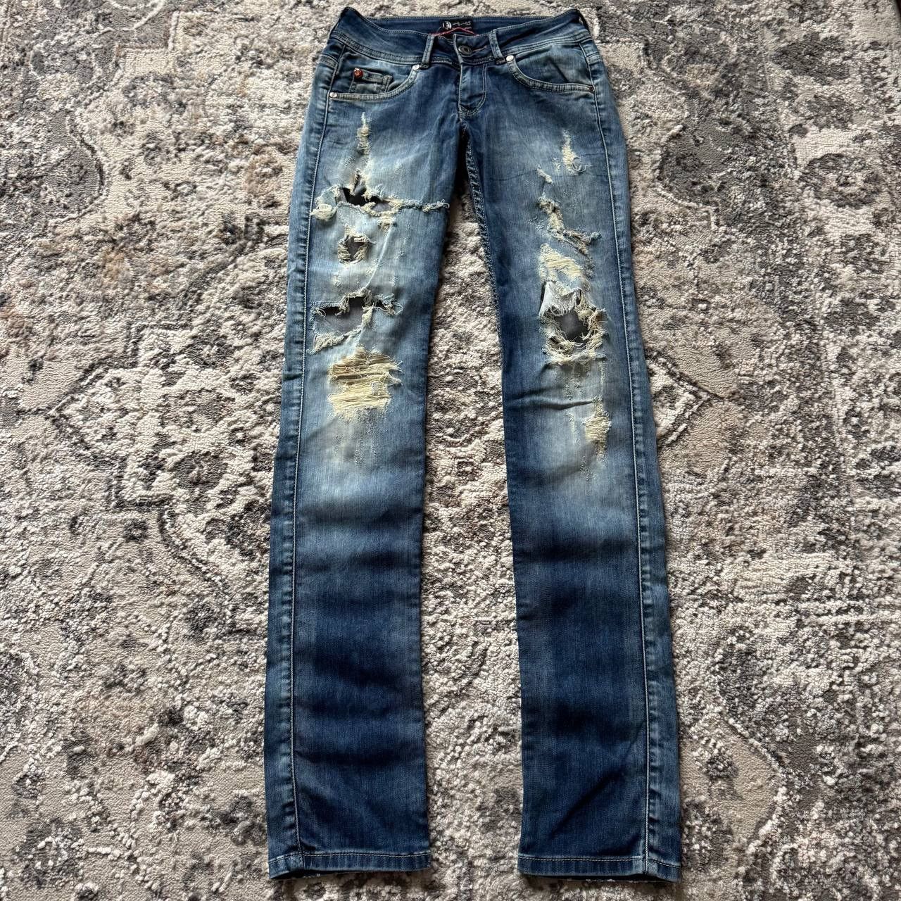 Andy Warhol Andy Warhol Pepe Jeans Crazy Distressed Washed Denim Jeans Size US 26 / EU 42 - 2 Thumbnail