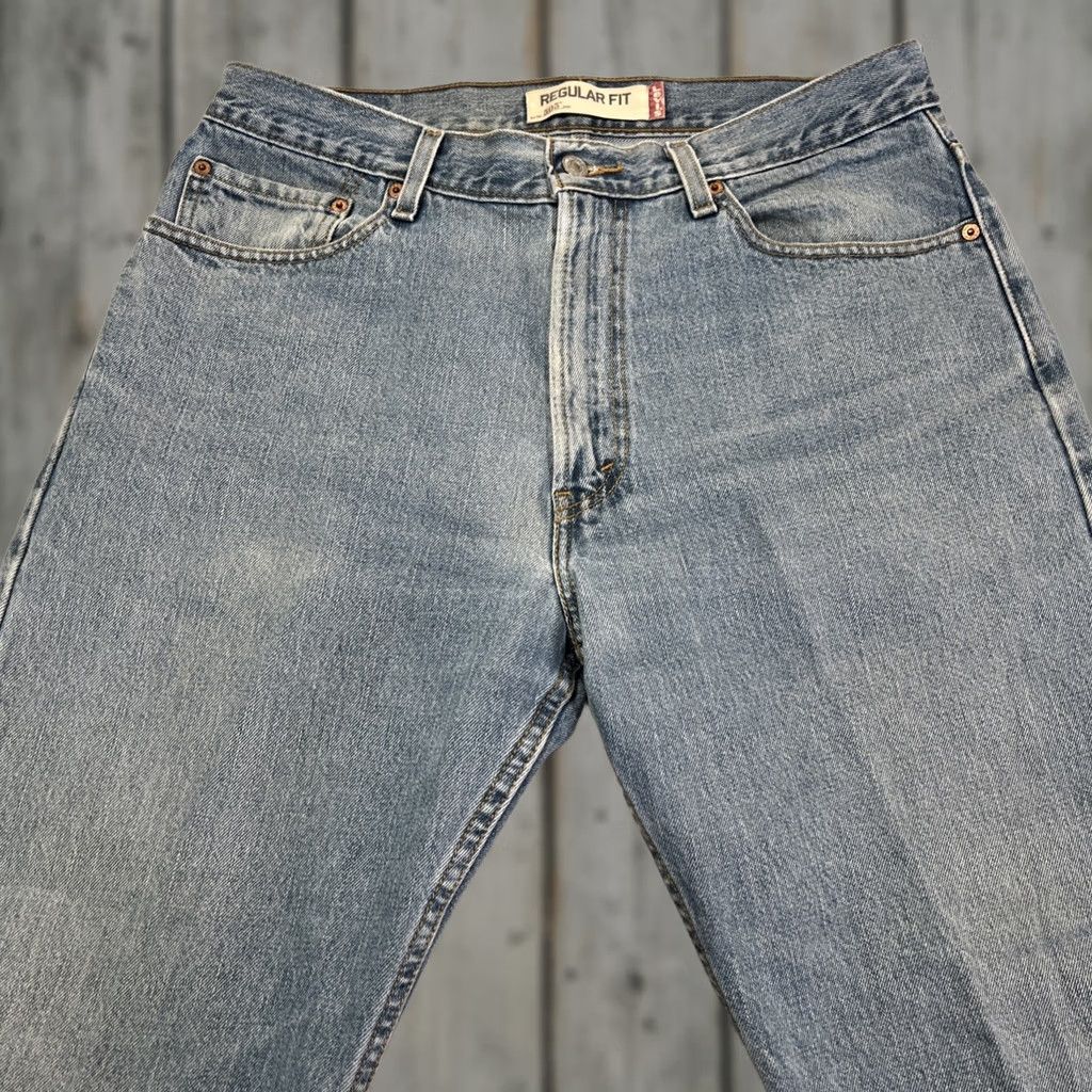 Levi's Levi's 505 Jeans Men’s 36x32 Regular Fit Light Blue Cotton Denim USA 90s 5-Pocket N/A Regular Mens Size US 36 / EU 52 - 1 Thumbnail